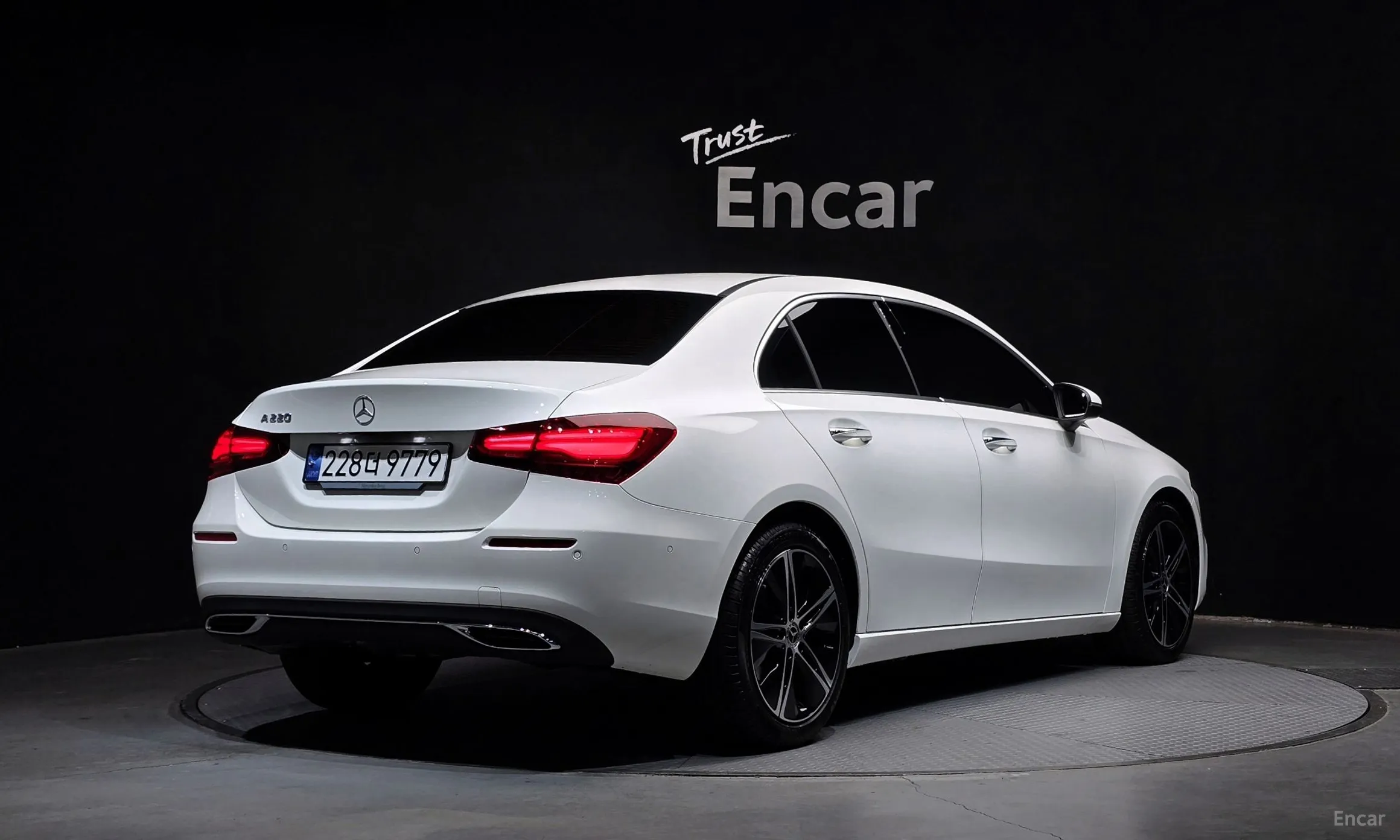 Mercedes Benz A-Class W177 превью 2