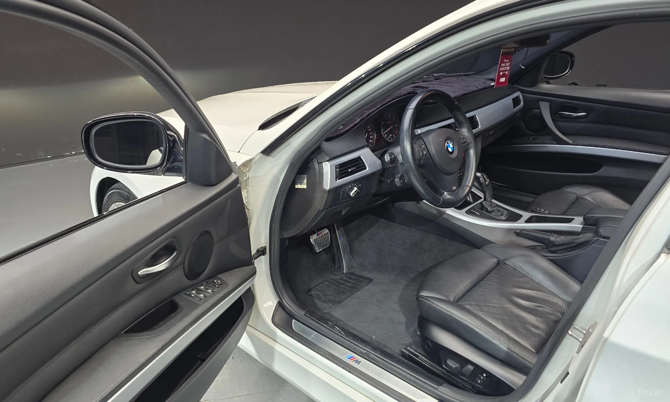 BMW 3 Series (E90) превью 10