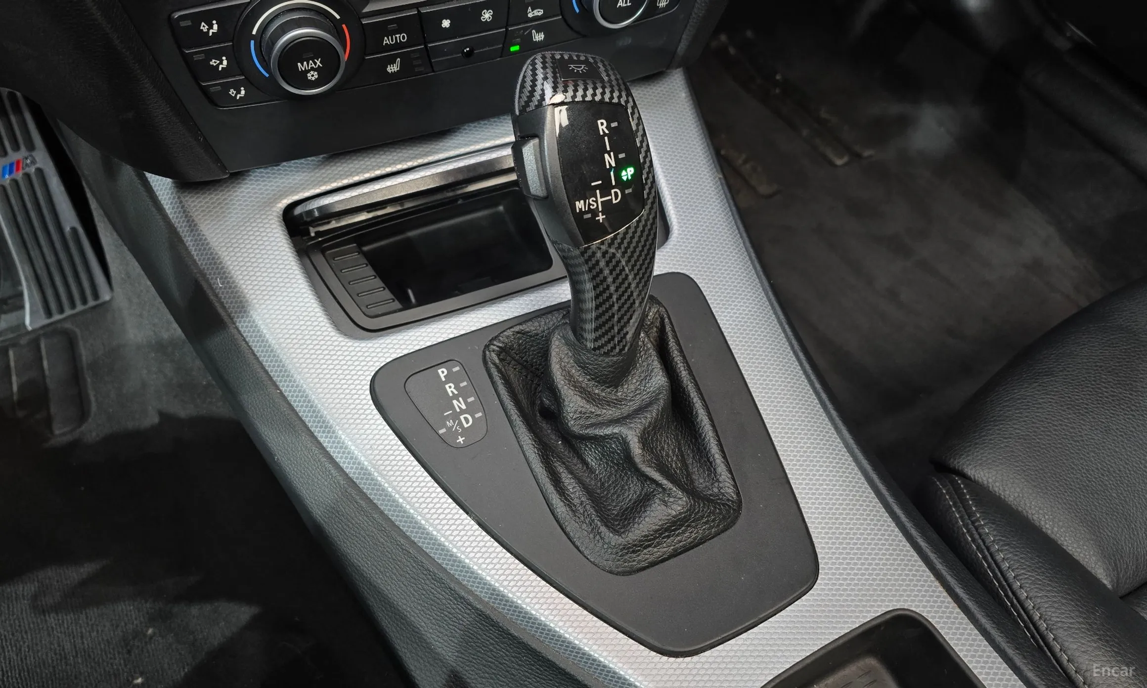 BMW 3 Series (E90) превью 9