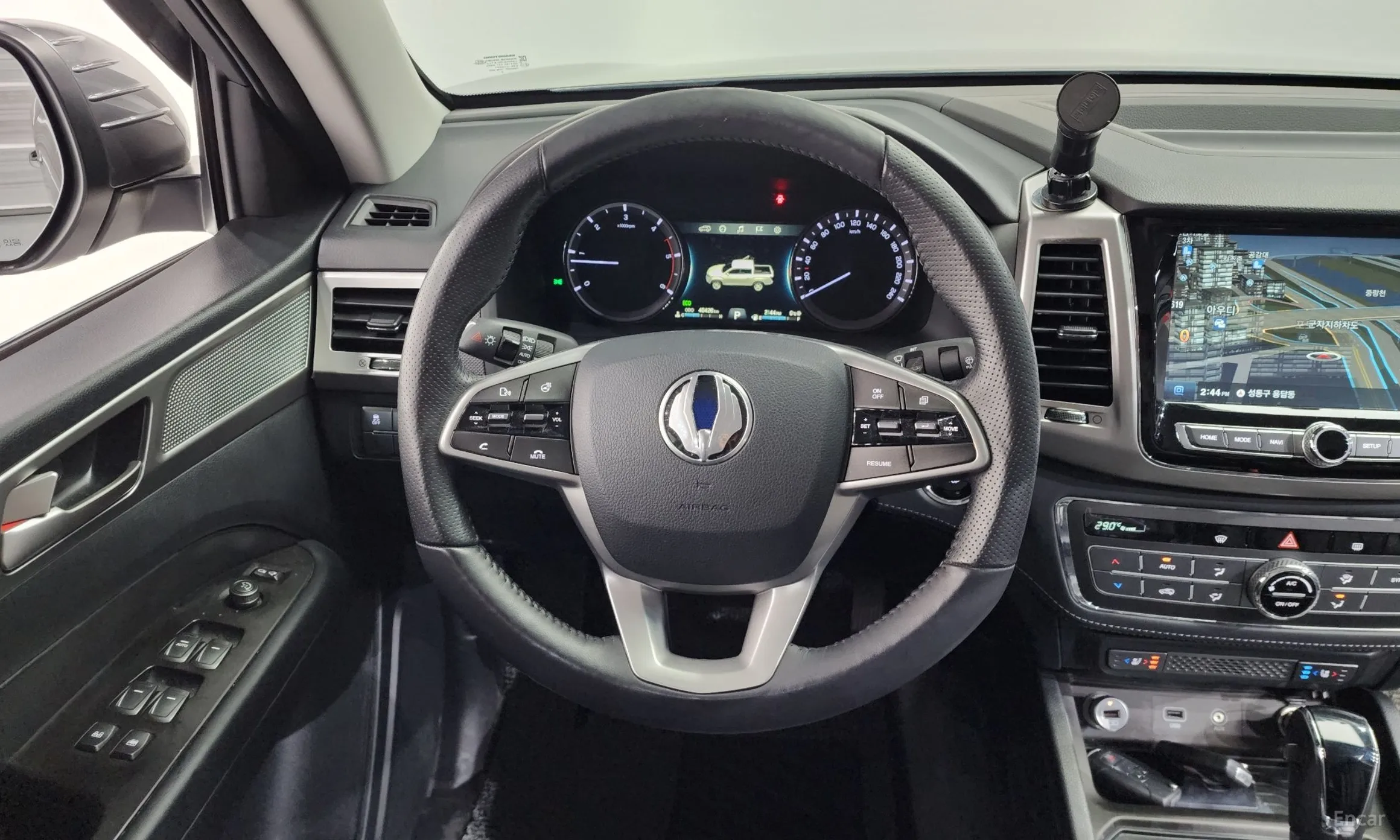 KG Mobility (SsangYong) Rexton Sports превью 13