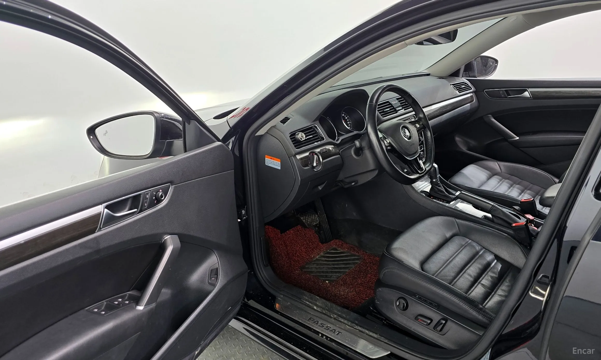Volkswagen The New Passat превью 10