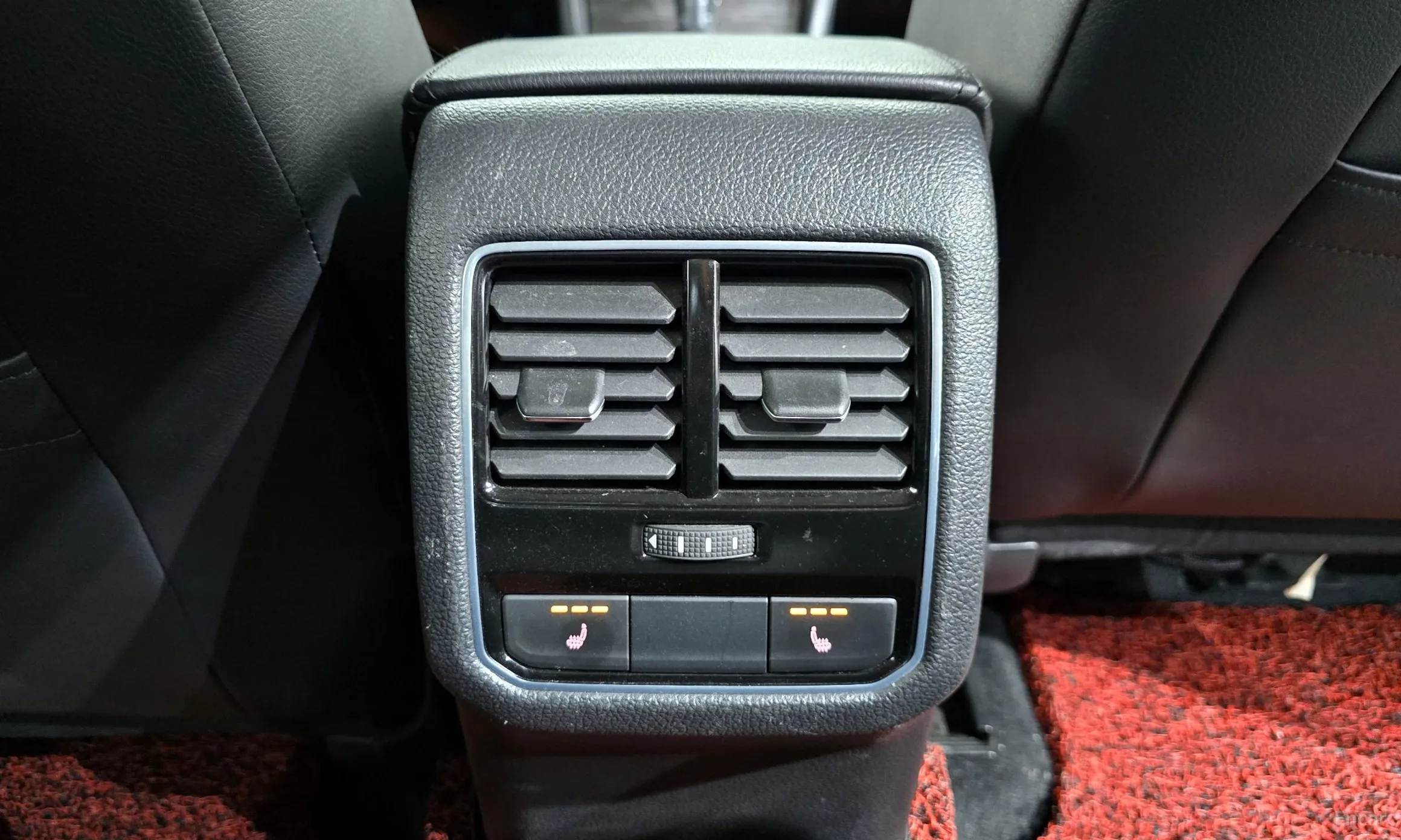 Volkswagen The New Passat превью 19