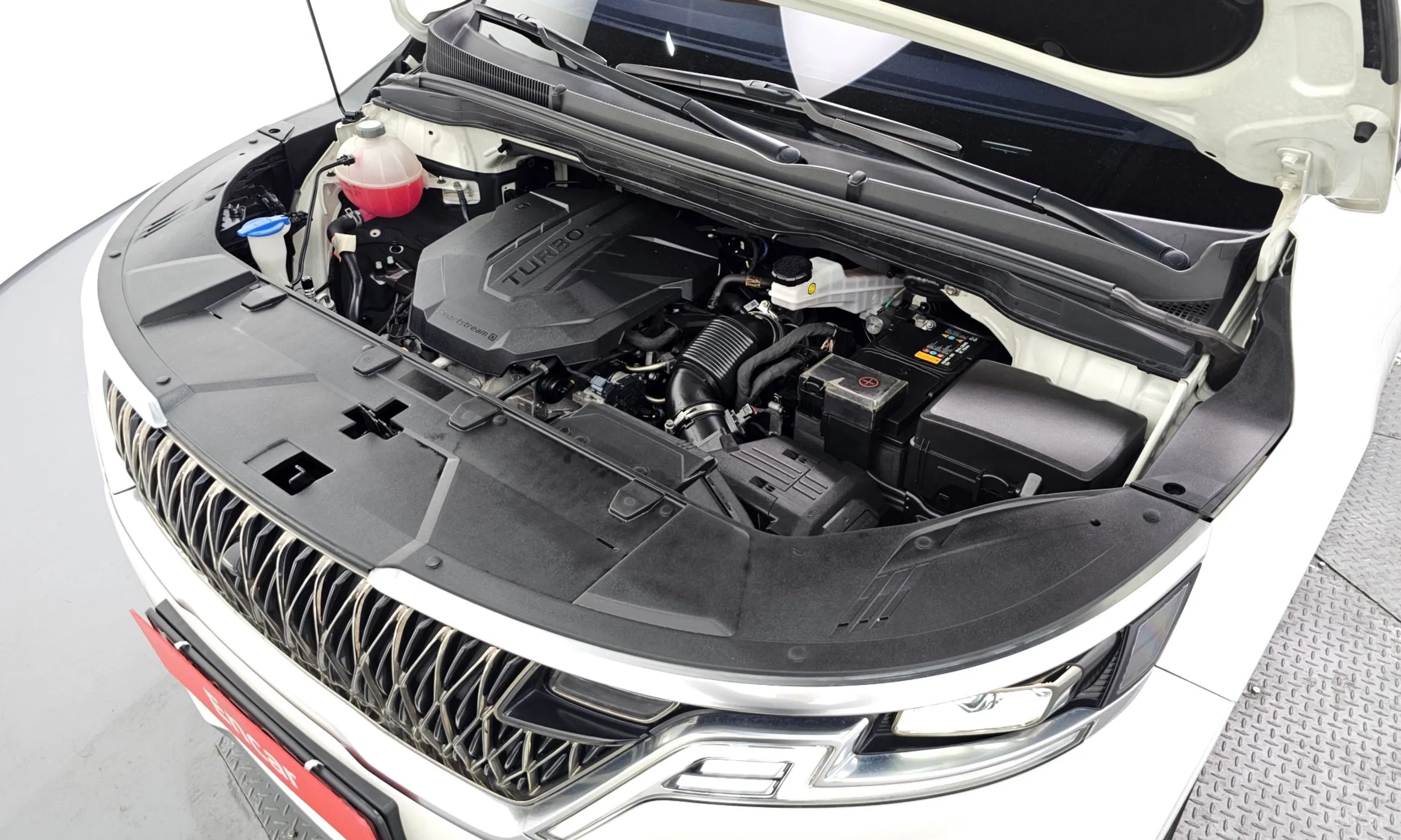 Kia Carnival Gen 4 превью 6