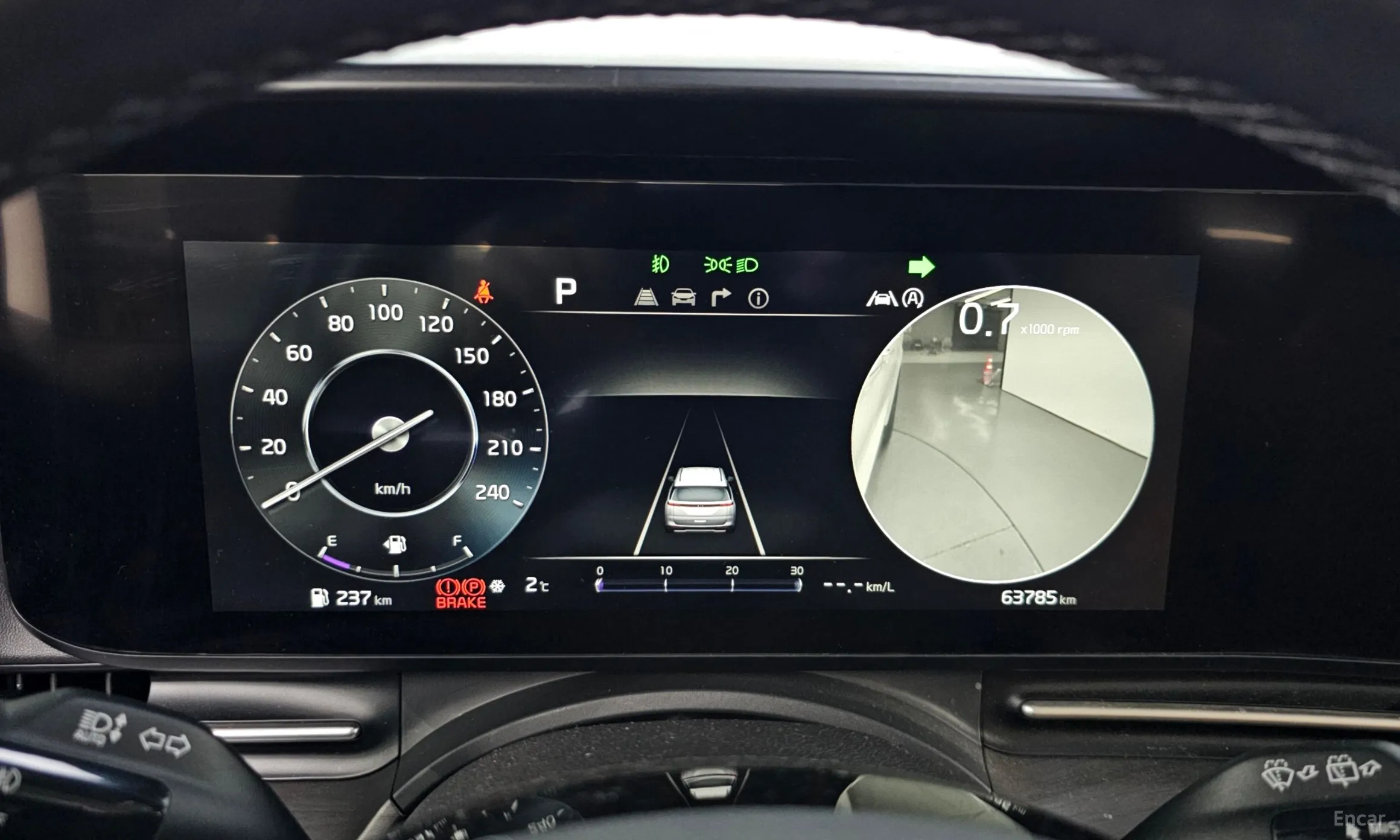 Kia Carnival Gen 4 превью 8