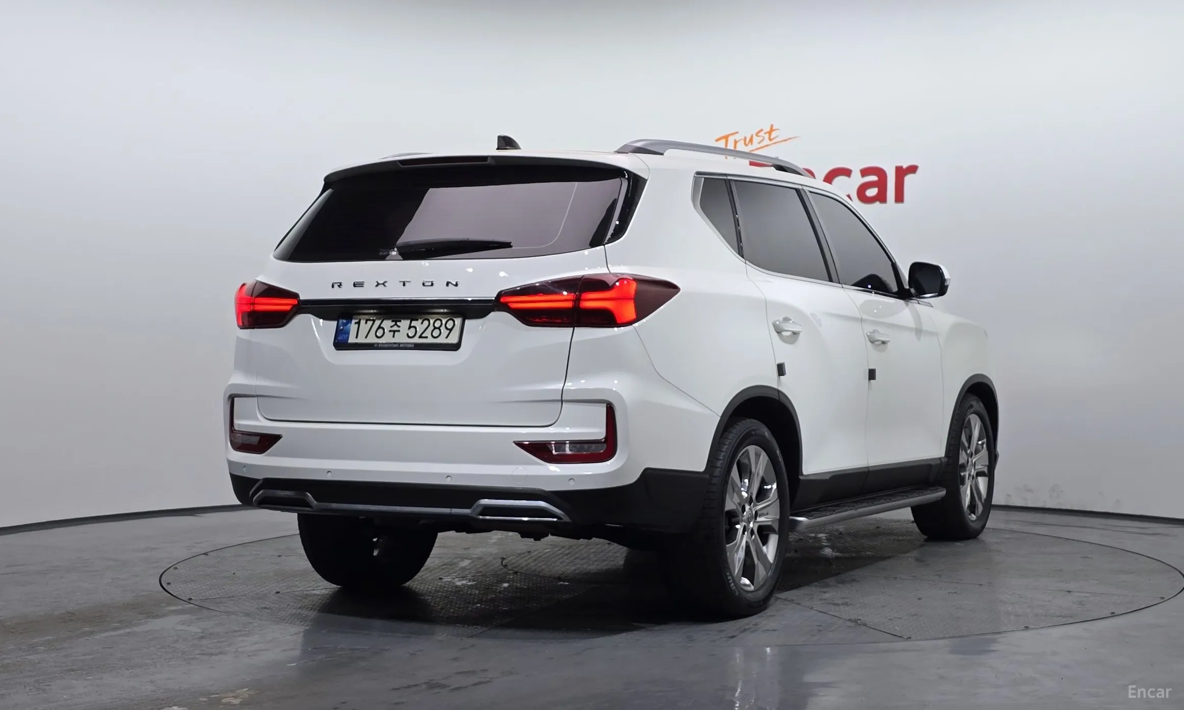 KG Mobility (SsangYong) Rexton превью 2