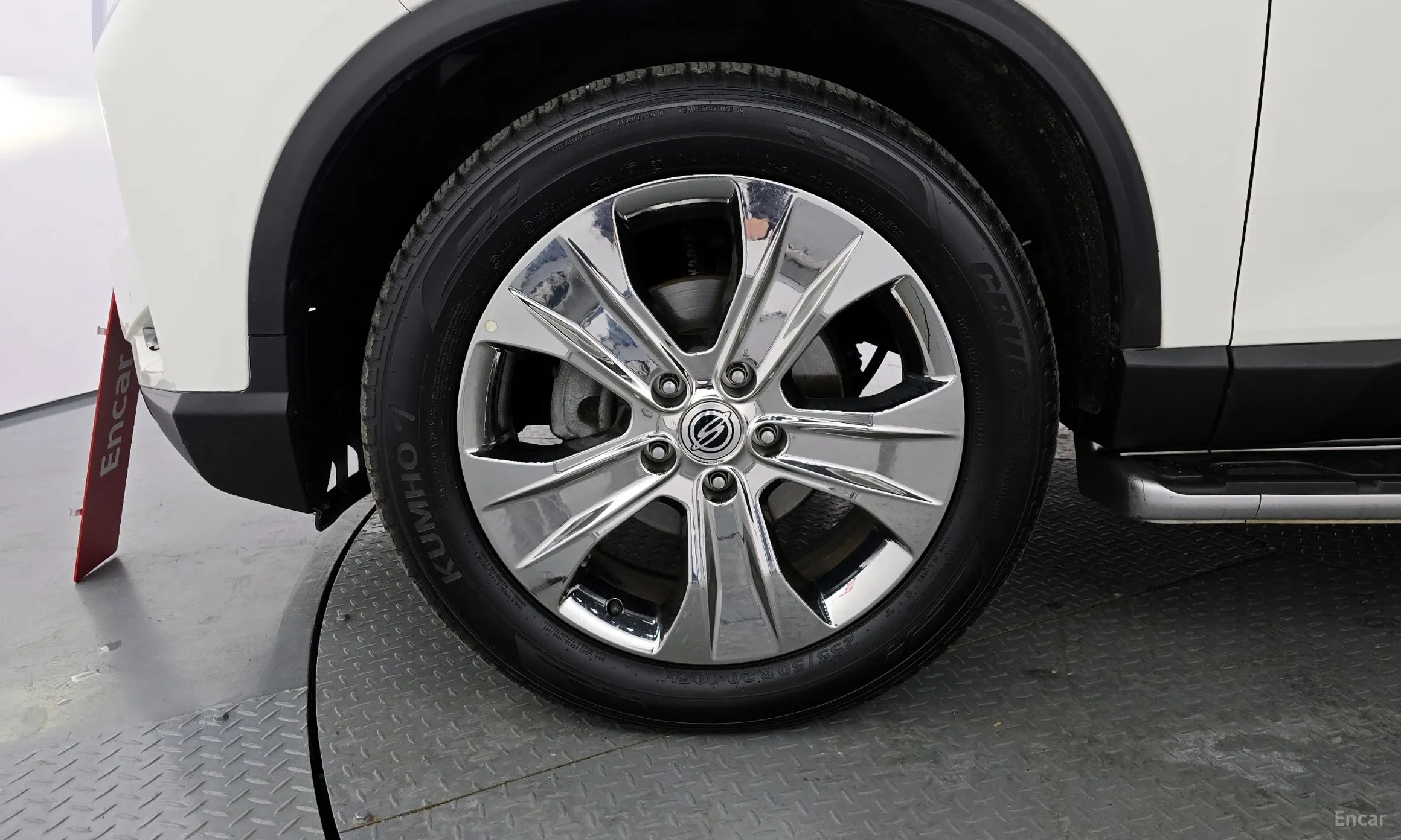 KG Mobility (SsangYong) Rexton превью 5