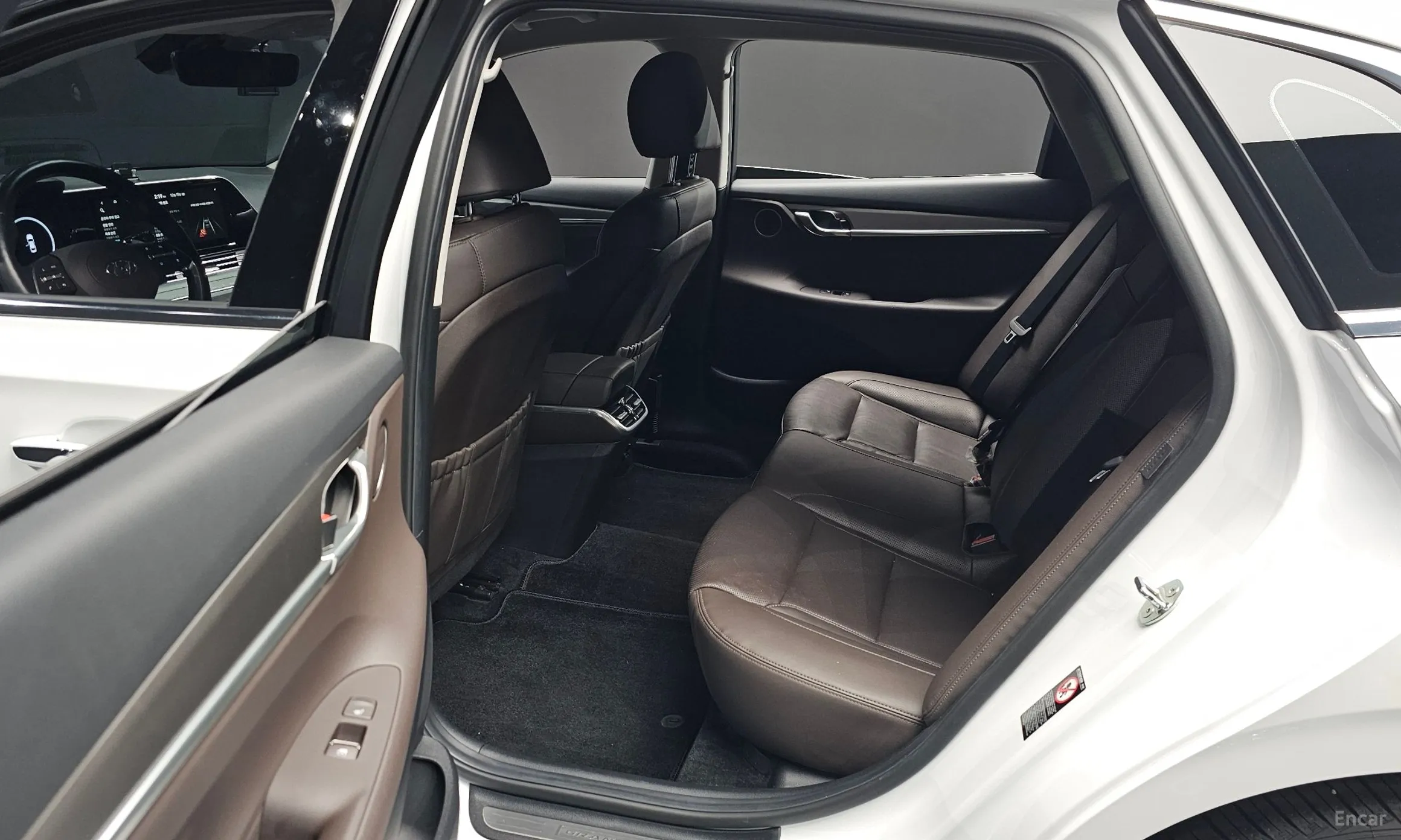 Hyundai Grandeur IG превью 12
