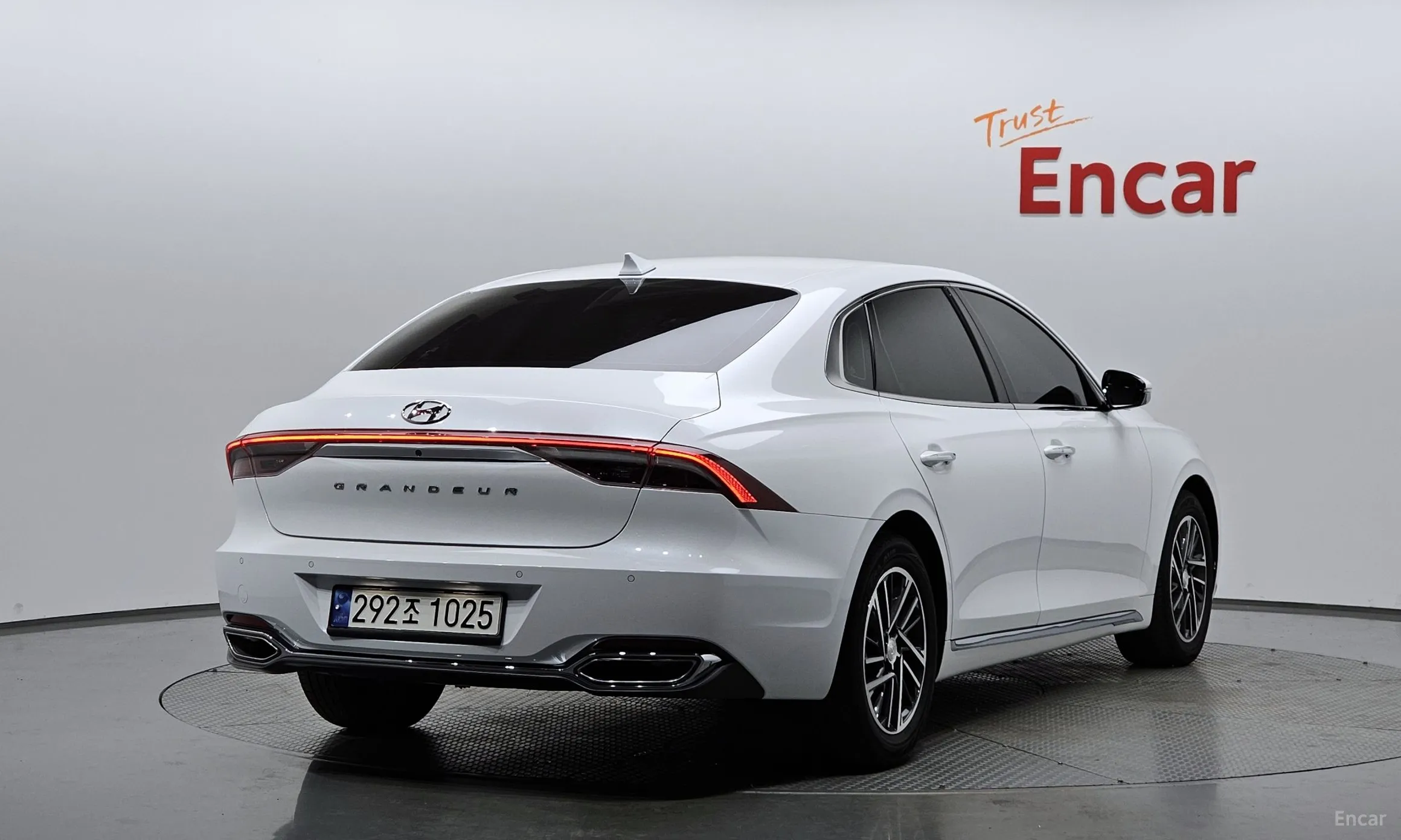 Hyundai Grandeur IG превью 2