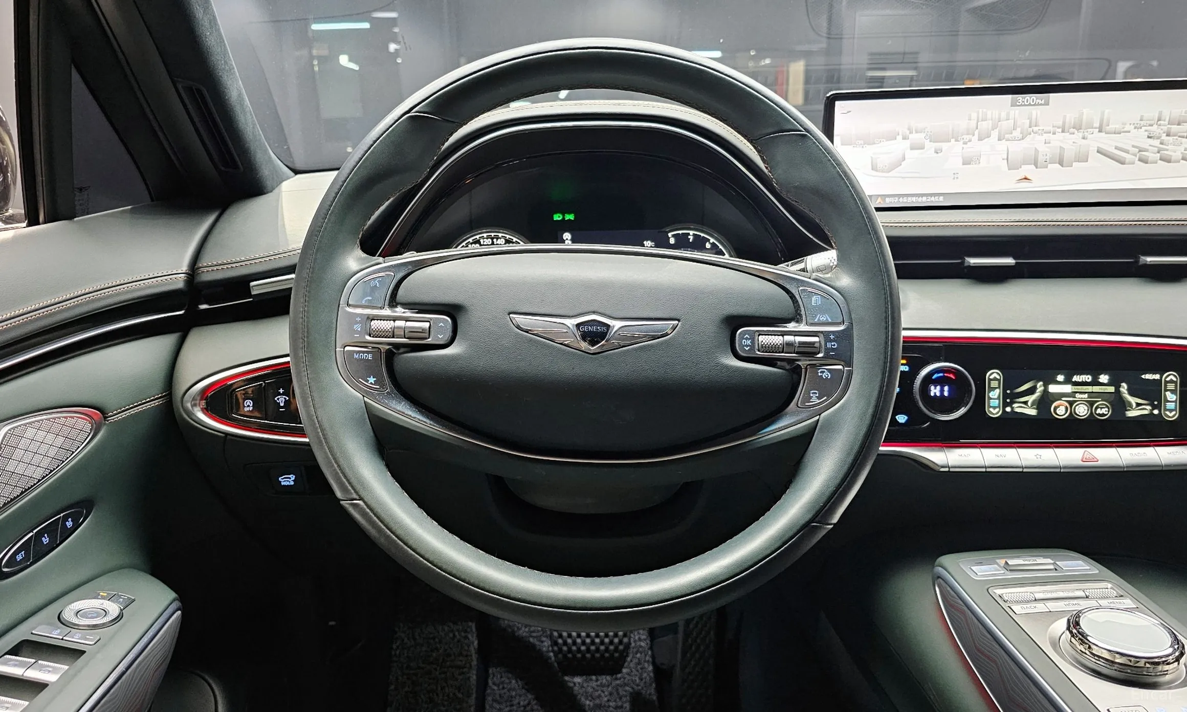 Genesis GV70 превью 13