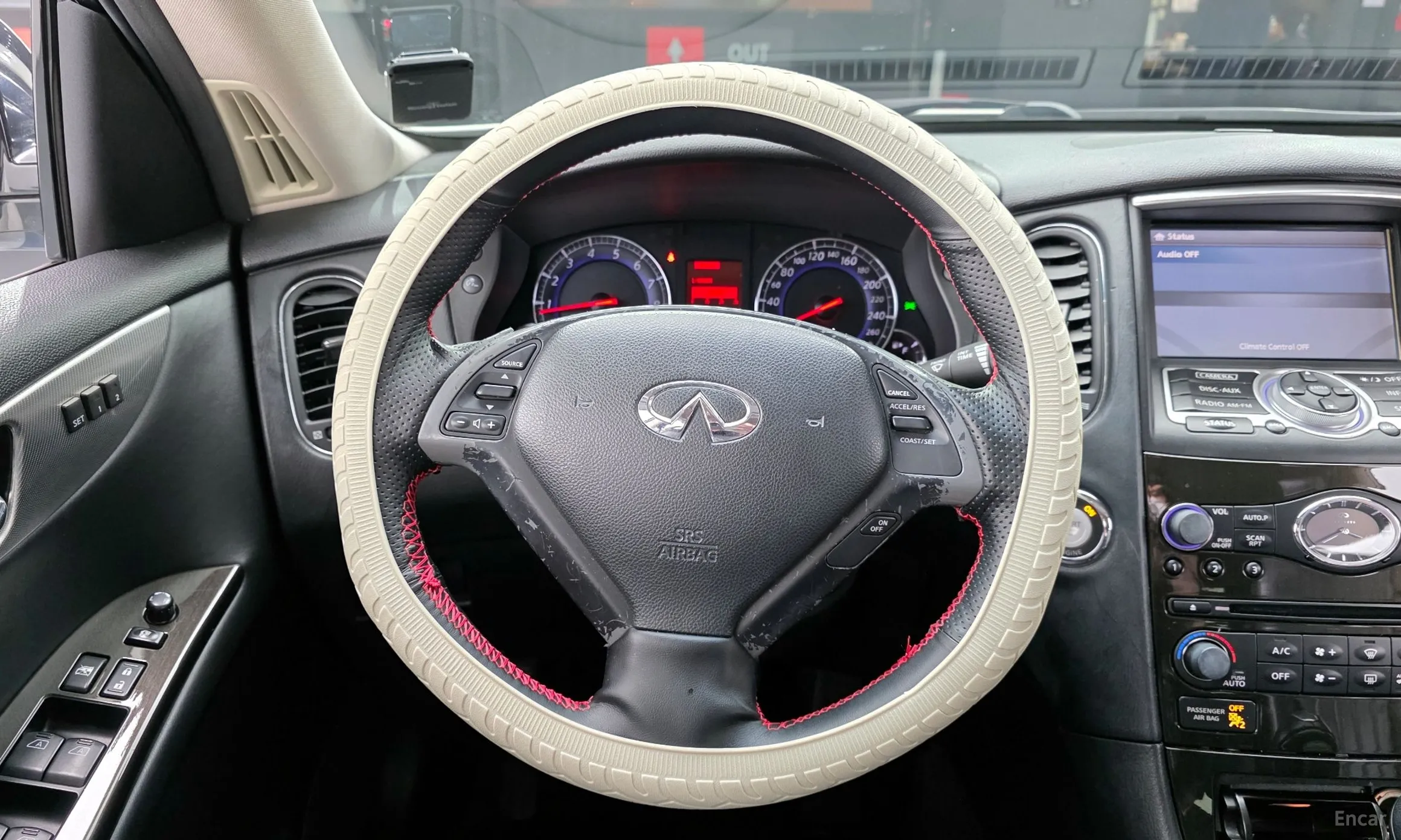 Infiniti EX35 превью 13