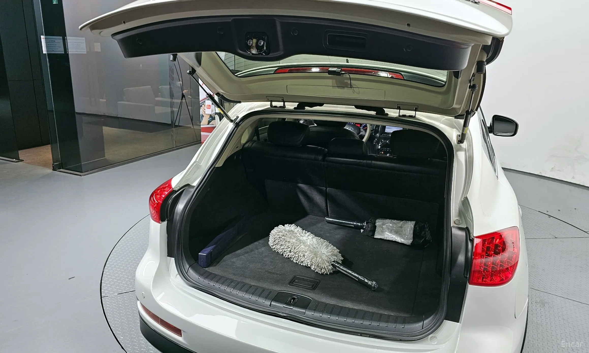 Infiniti EX35 превью 20