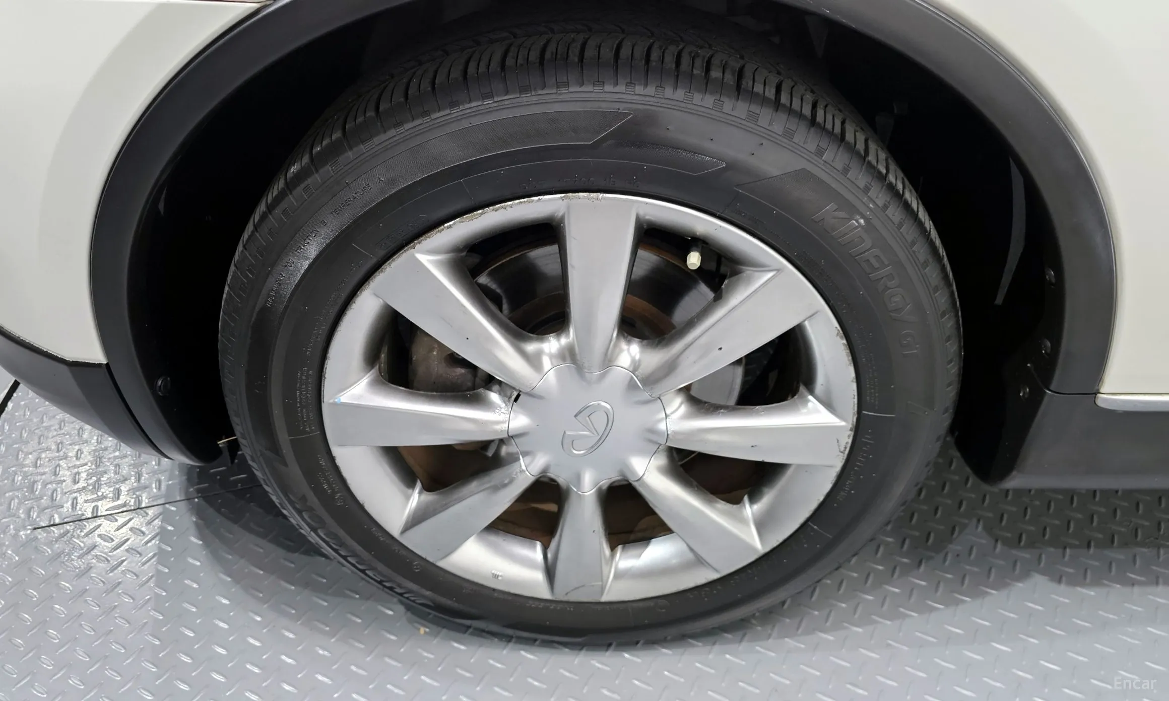Infiniti EX35 превью 5