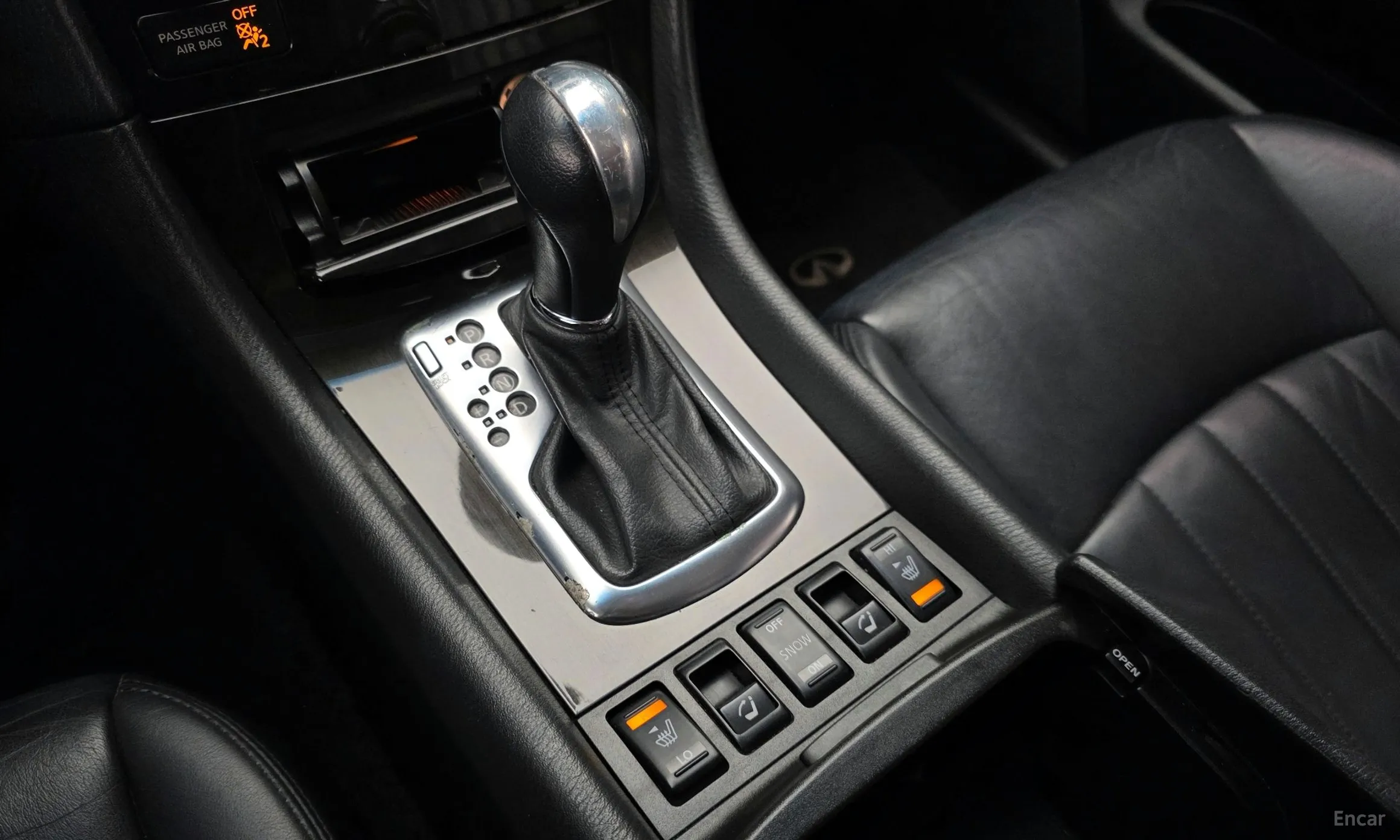 Infiniti EX35 превью 9