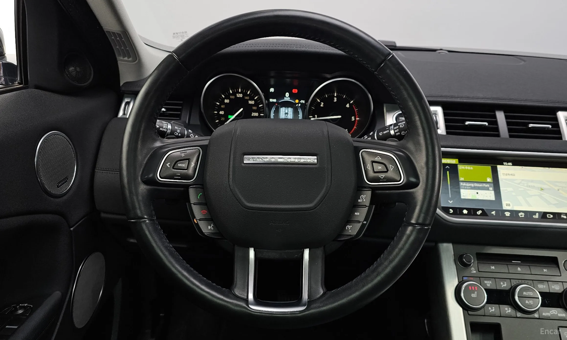 Land Rover Range Rover Evoque превью 13