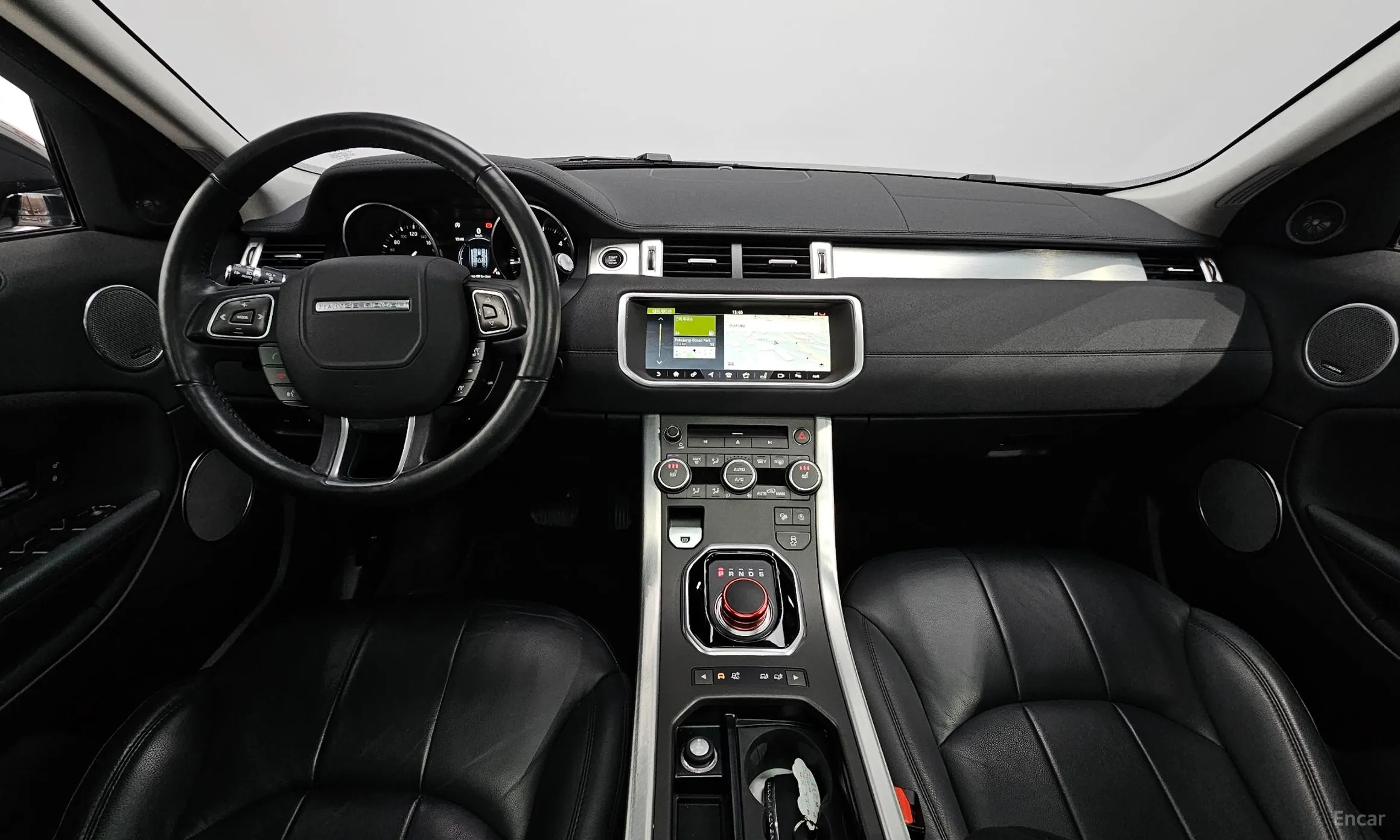 Land Rover Range Rover Evoque превью 7