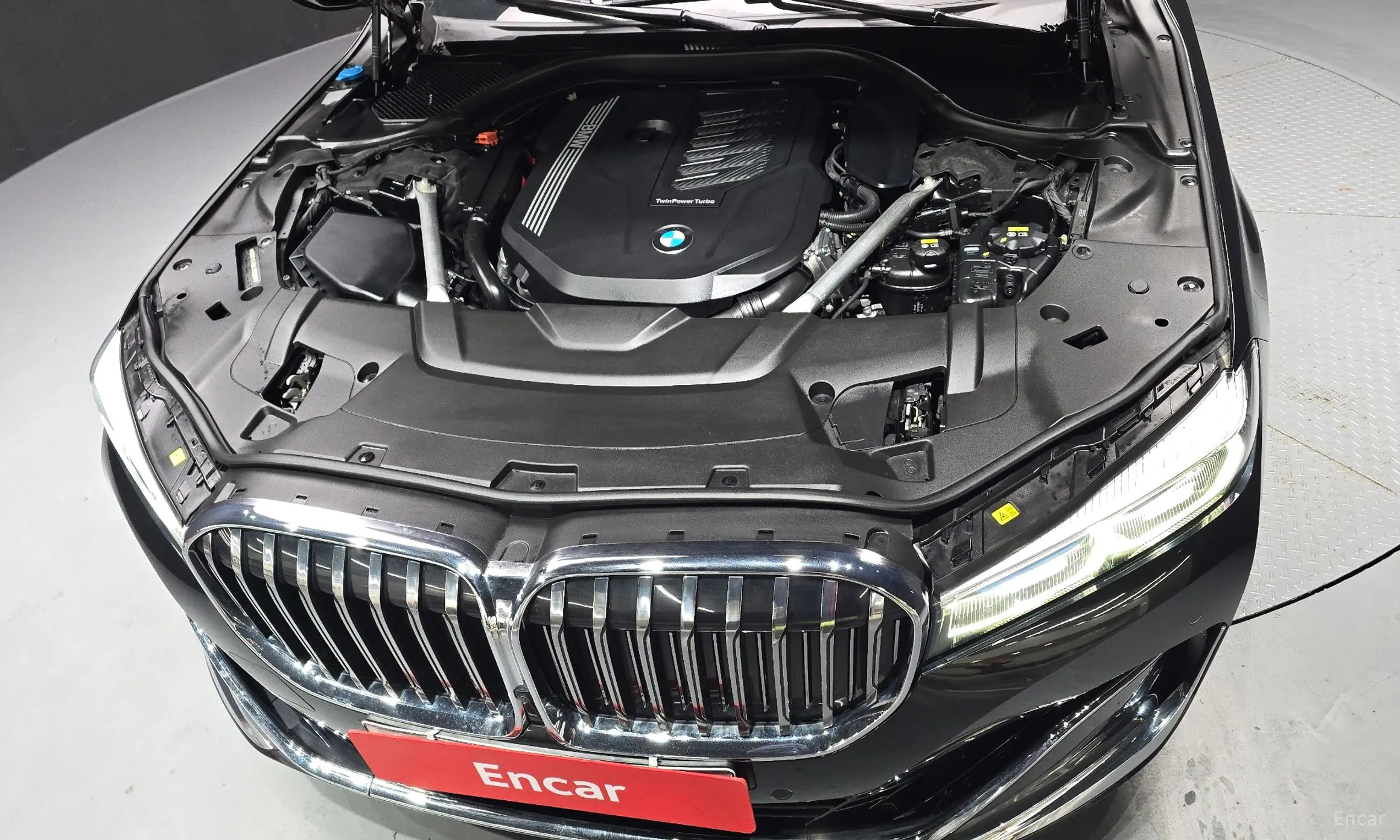 BMW 7 Series (G11) превью 6