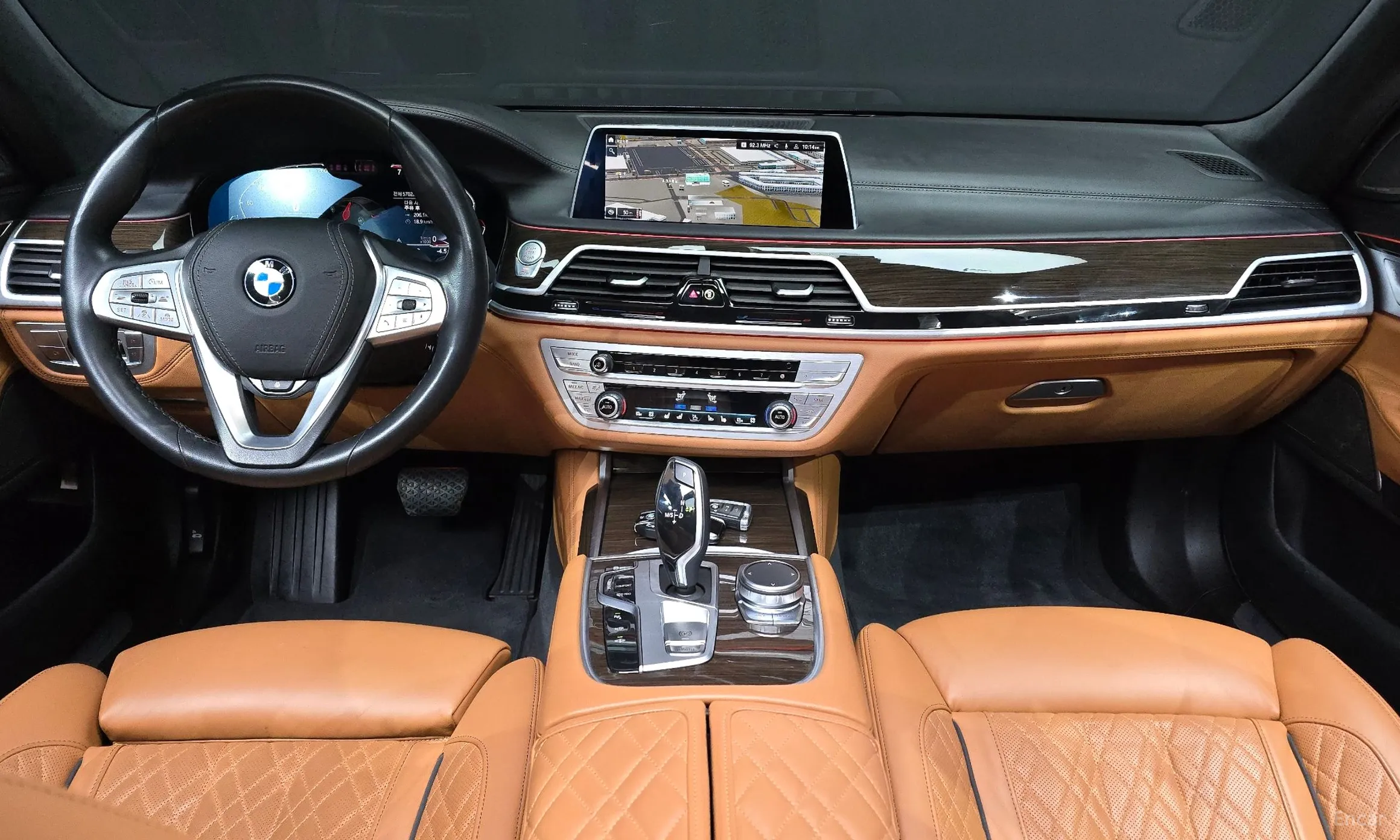 BMW 7 Series (G11) превью 7
