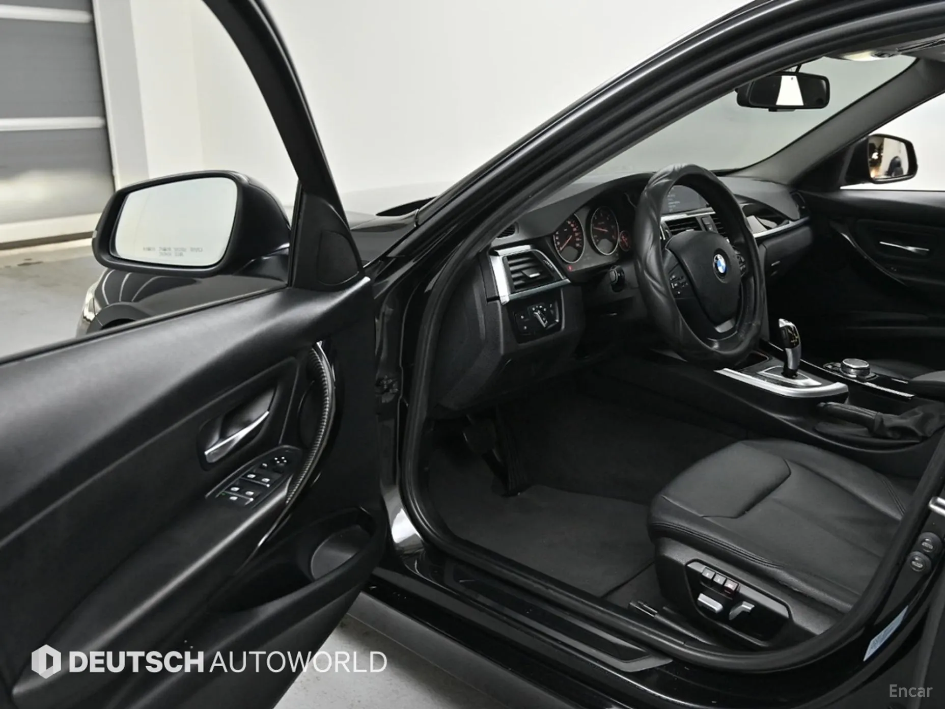 BMW 3 Series (F30) превью 11