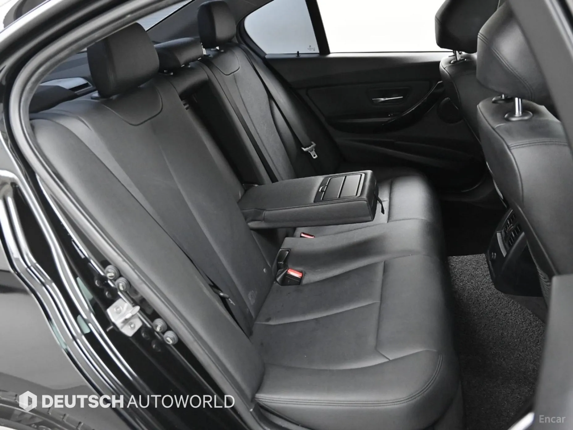 BMW 3 Series (F30) превью 12