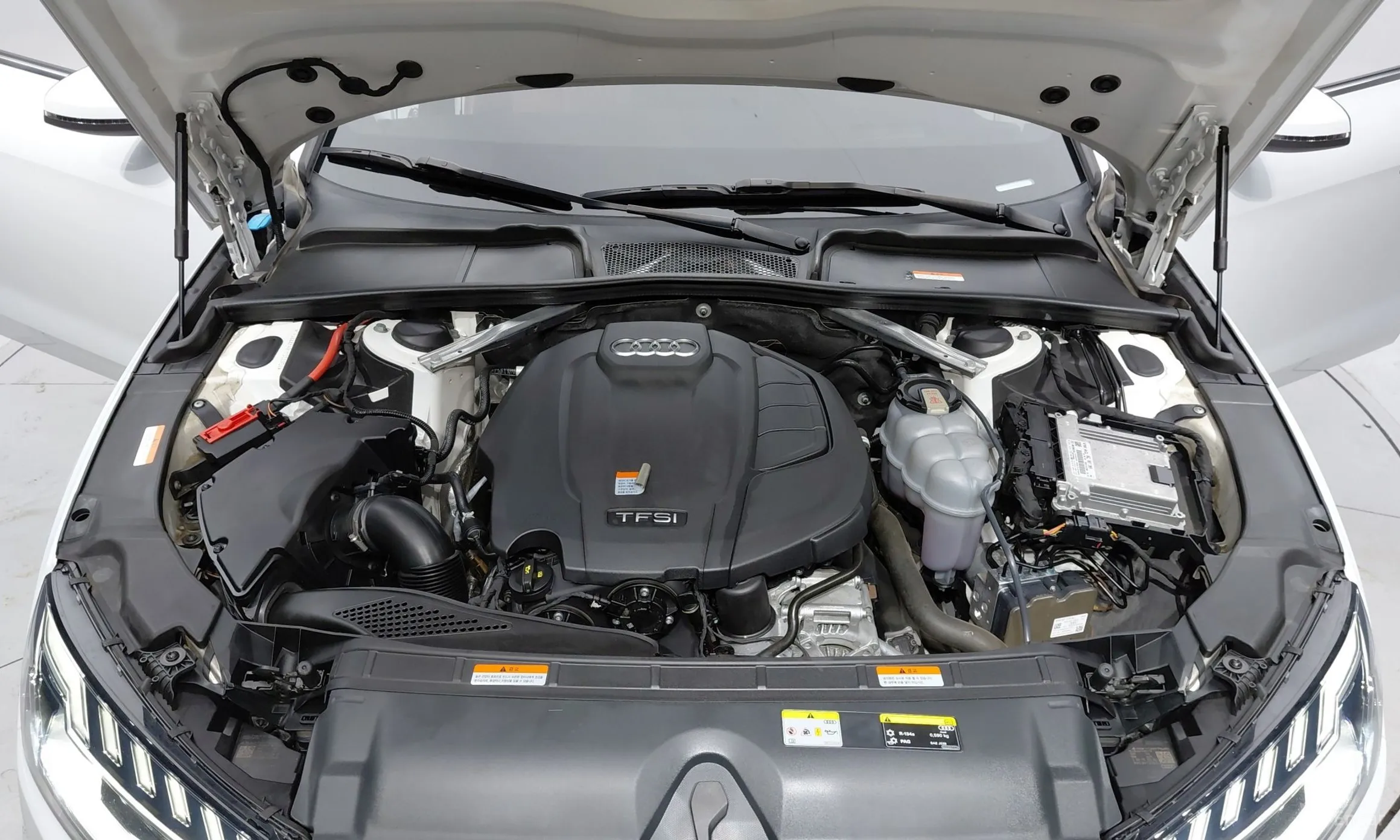 Audi A4 (B9) превью 6