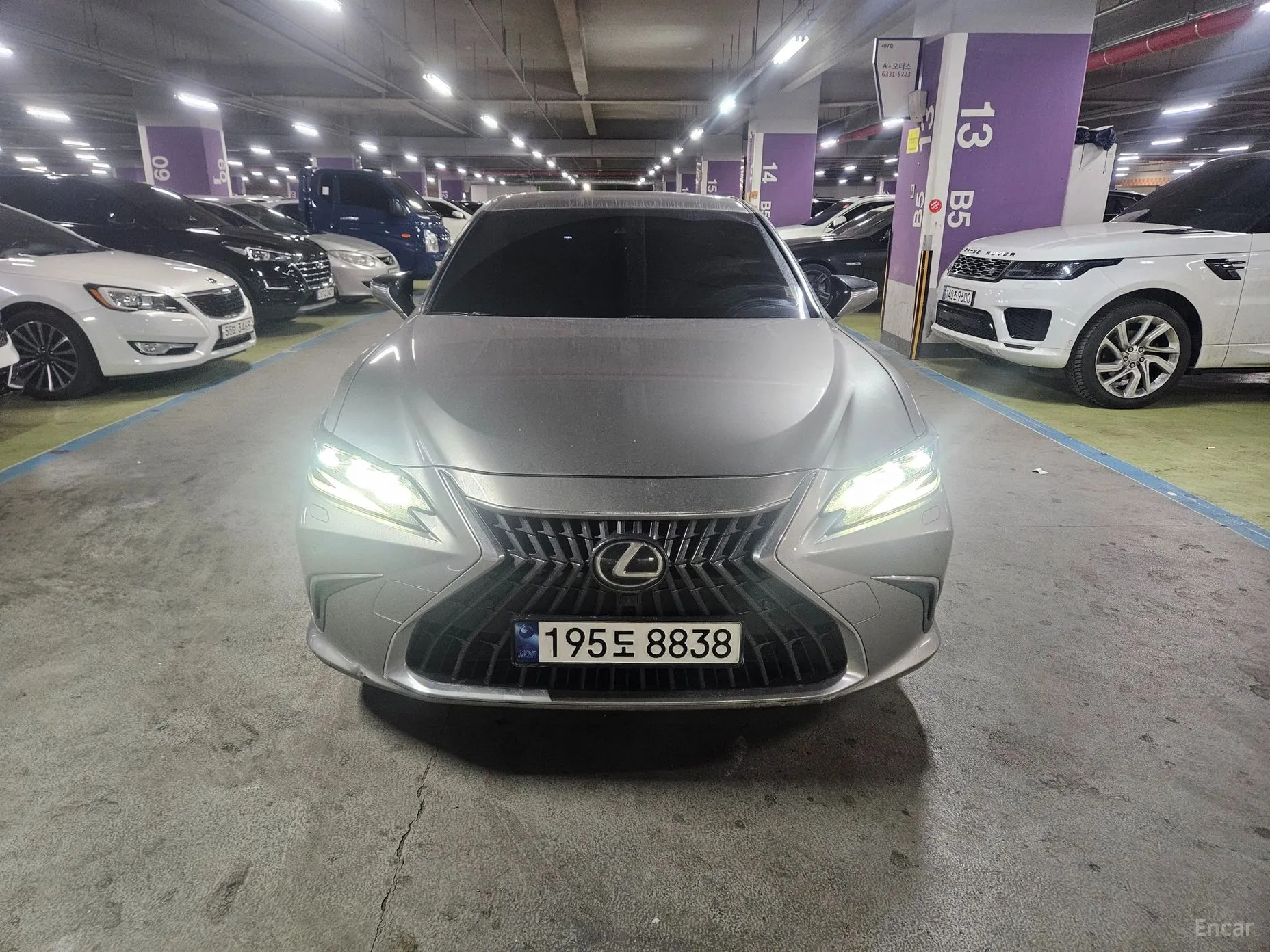 Lexus ES300h 7th Generation
