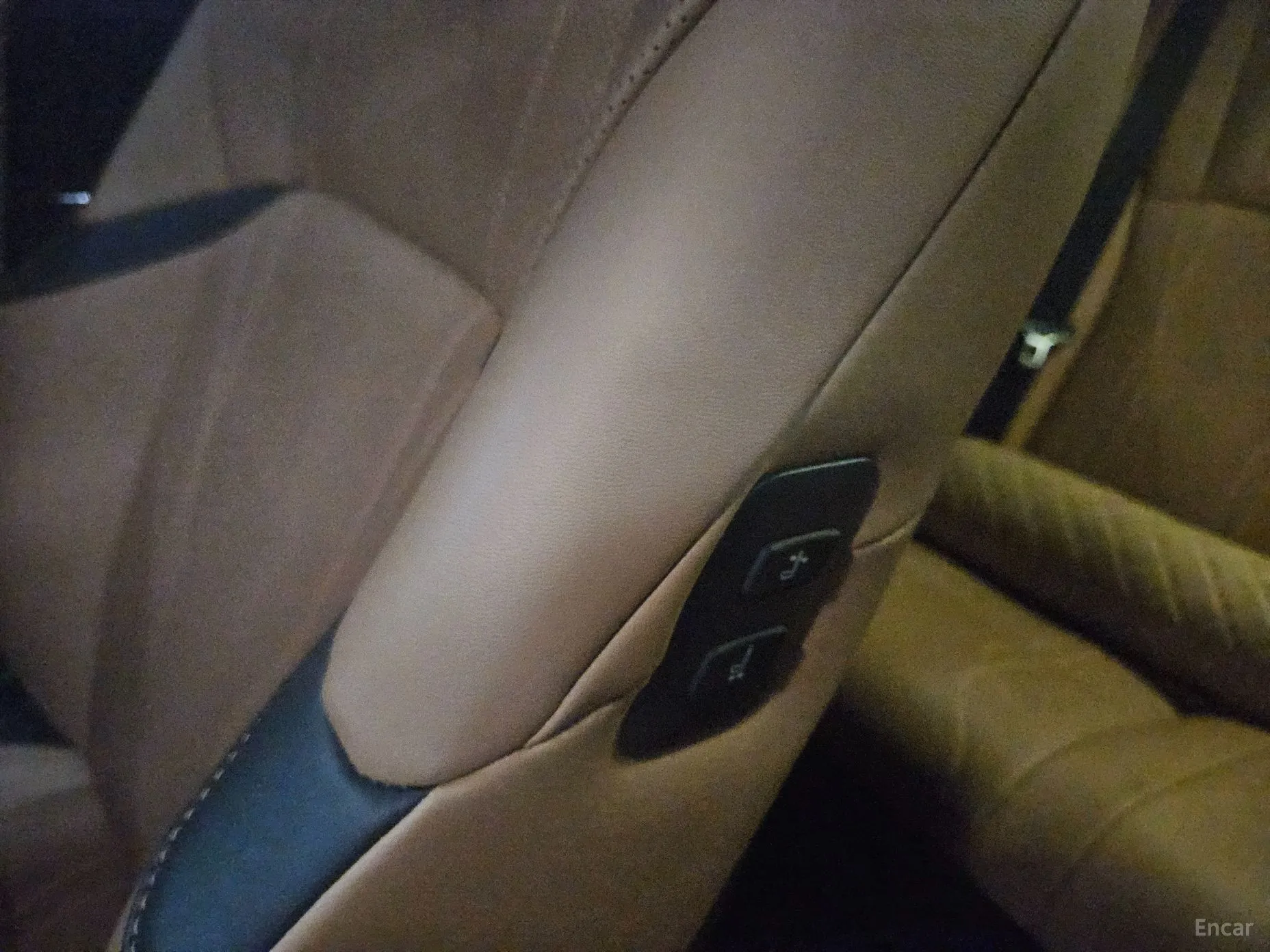 Lexus ES300h 7th Generation превью 18
