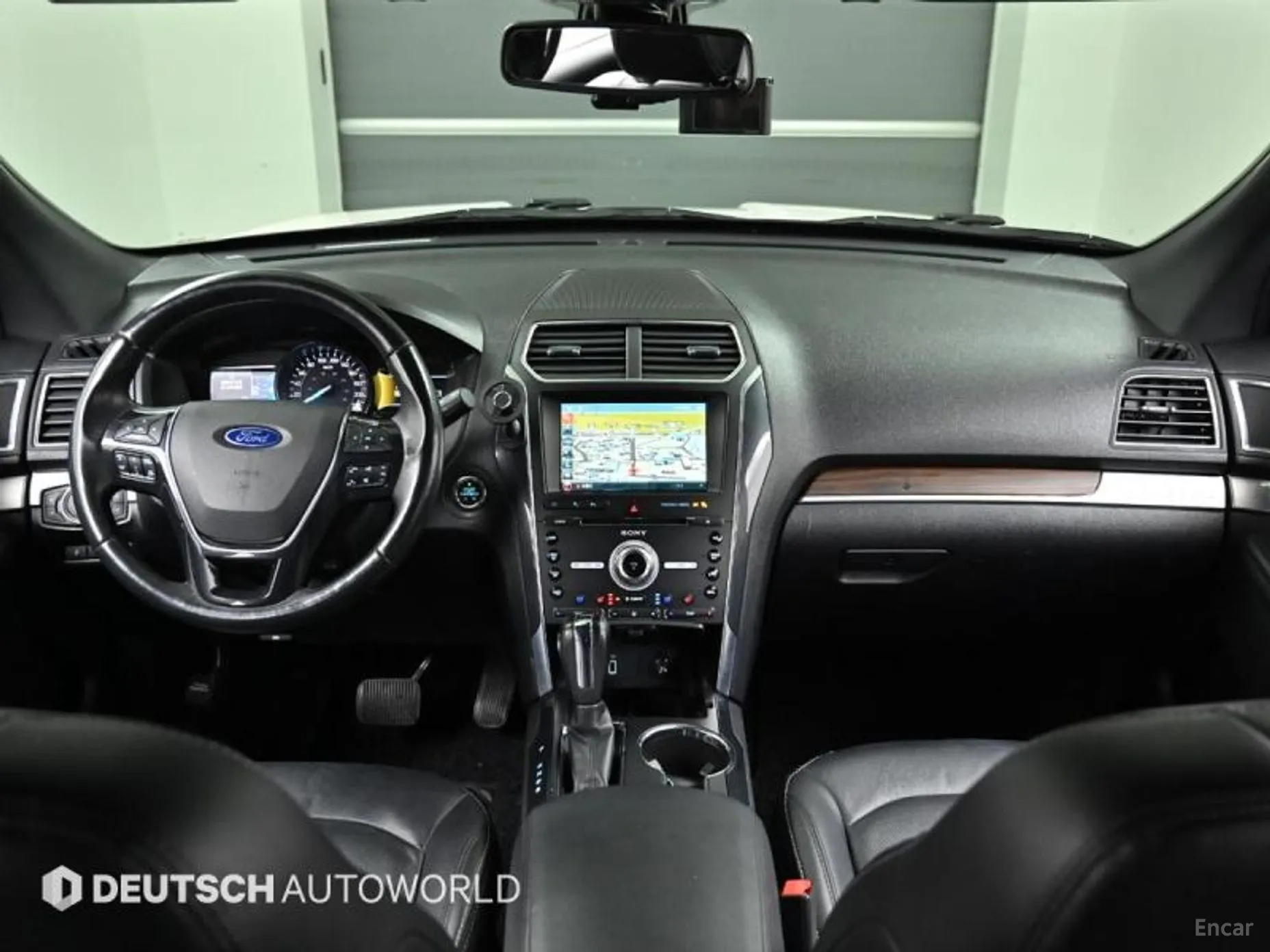 Ford Explorer превью 7