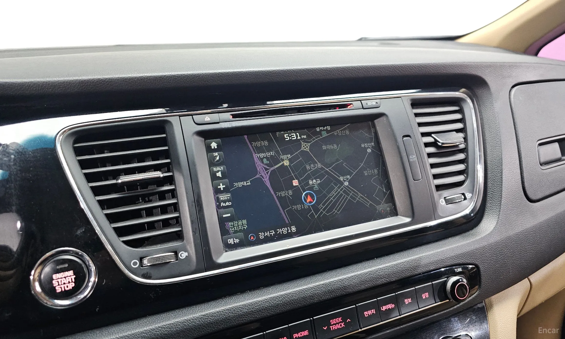 Kia Carnival превью 15