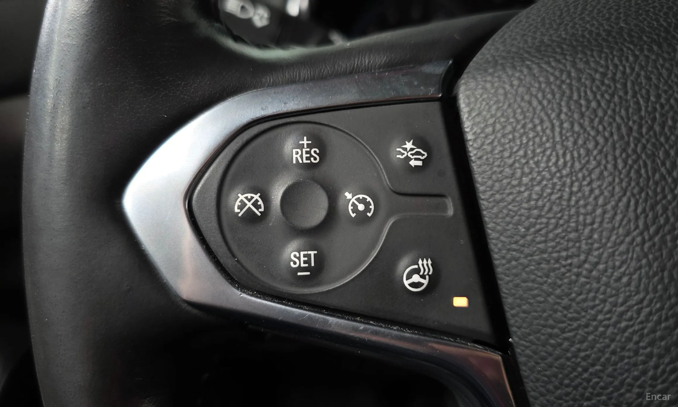 Chevrolet (GM Daewoo) Traverse превью 17
