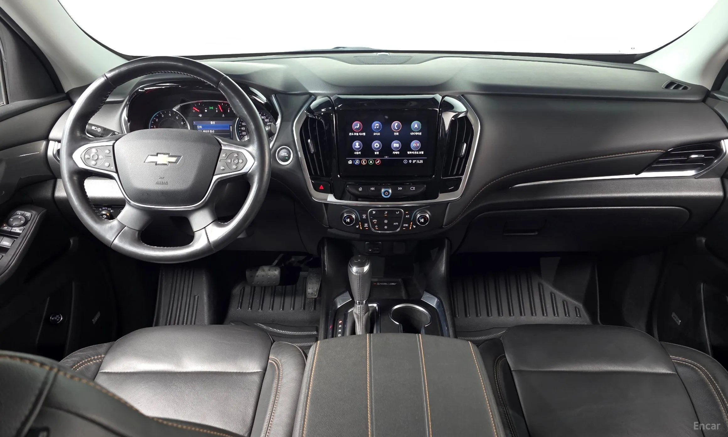 Chevrolet (GM Daewoo) Traverse превью 7