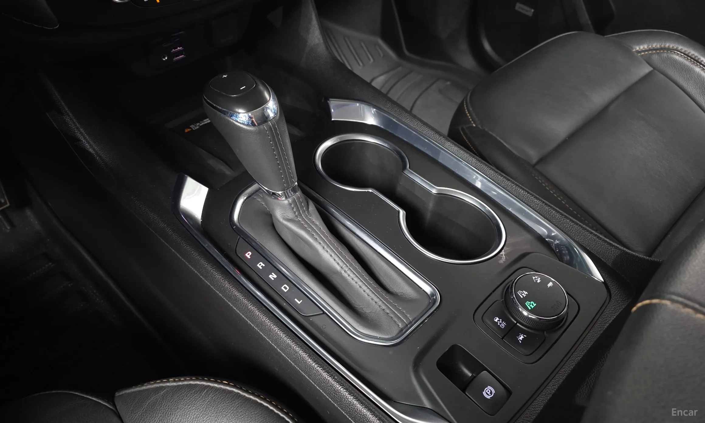 Chevrolet (GM Daewoo) Traverse превью 9