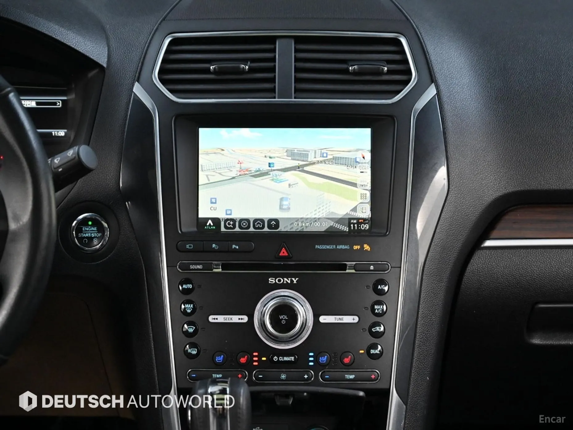 Ford Explorer превью 14