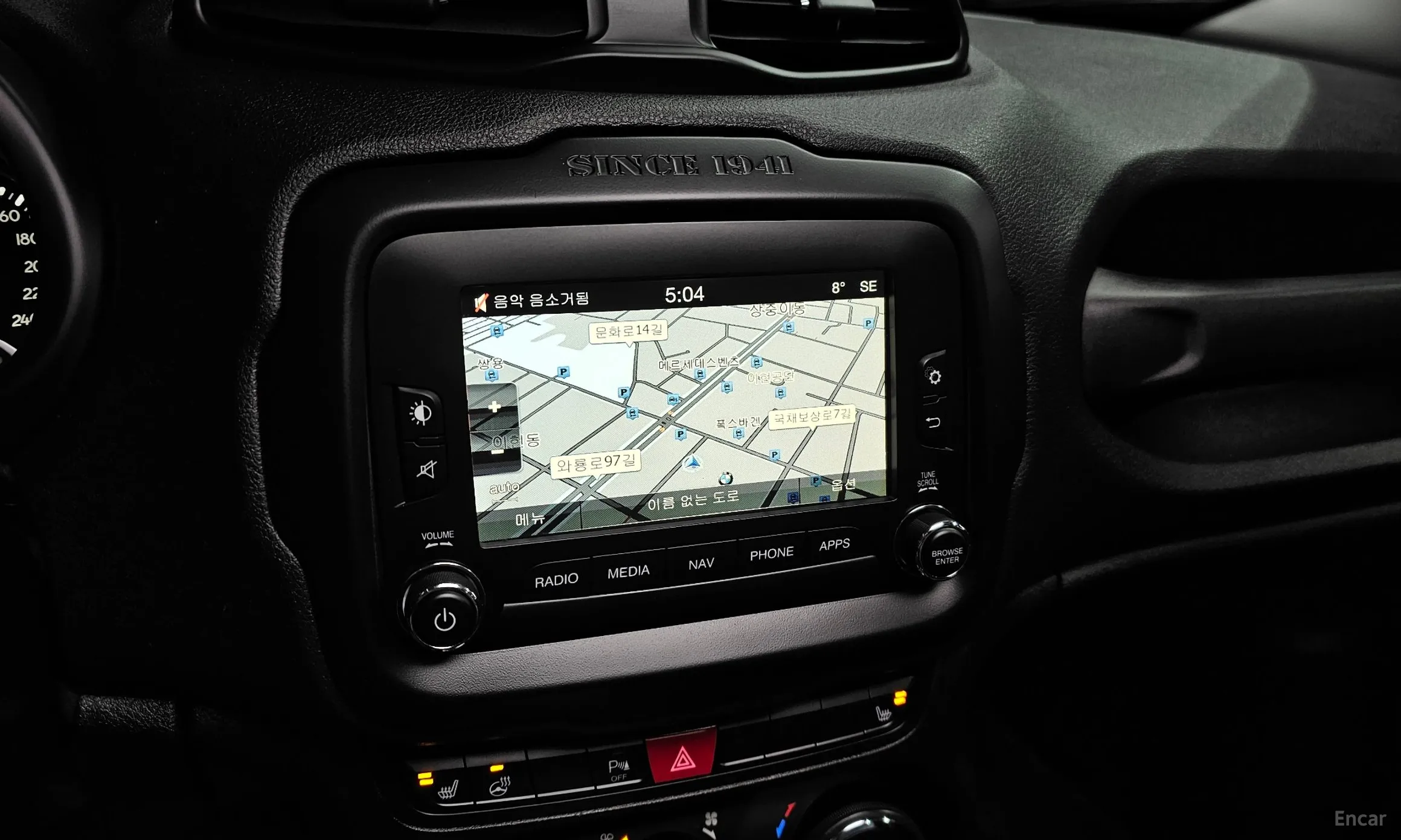 Jeep Renegade превью 14