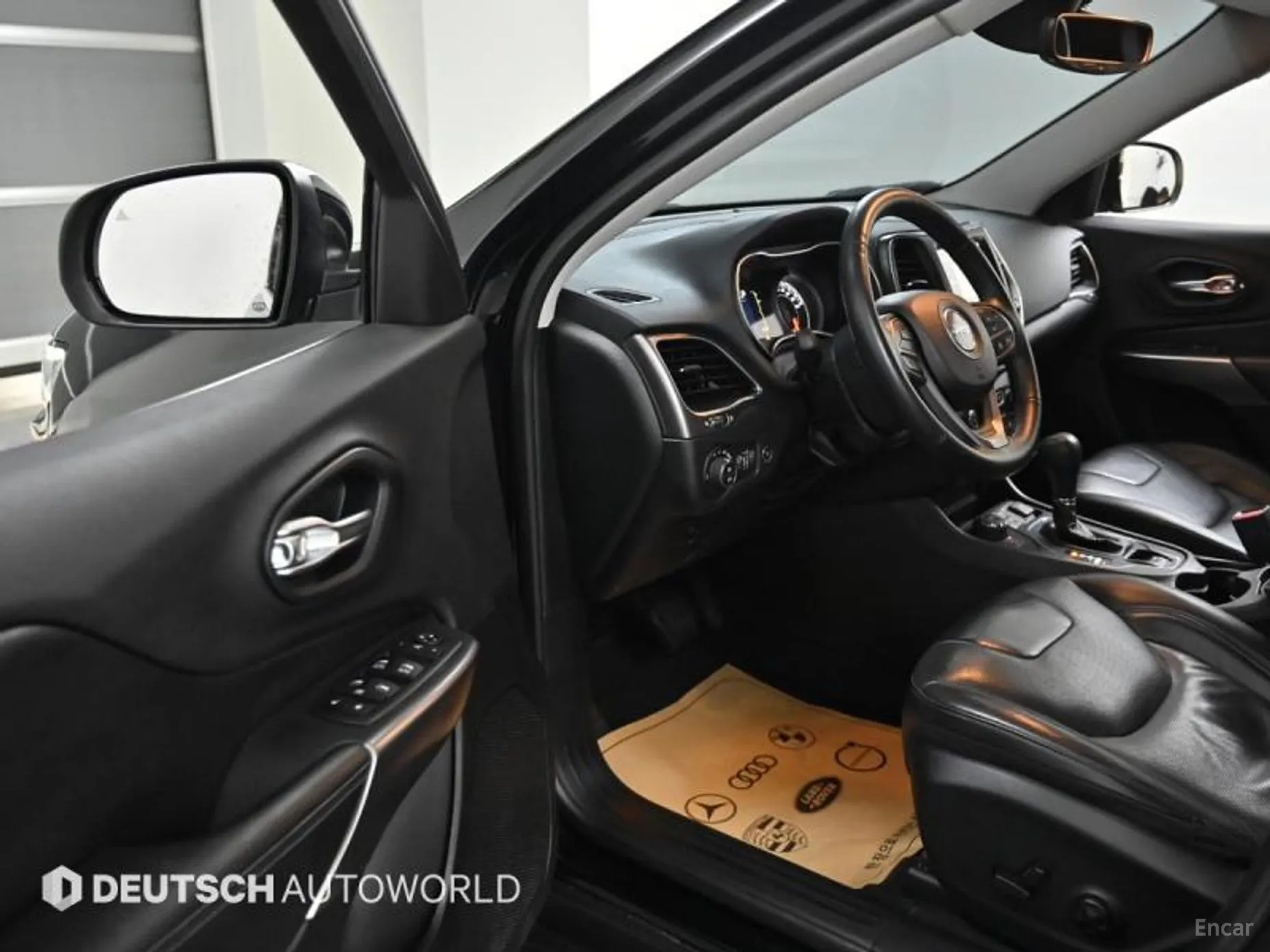 Jeep Cherokee (KL) превью 10
