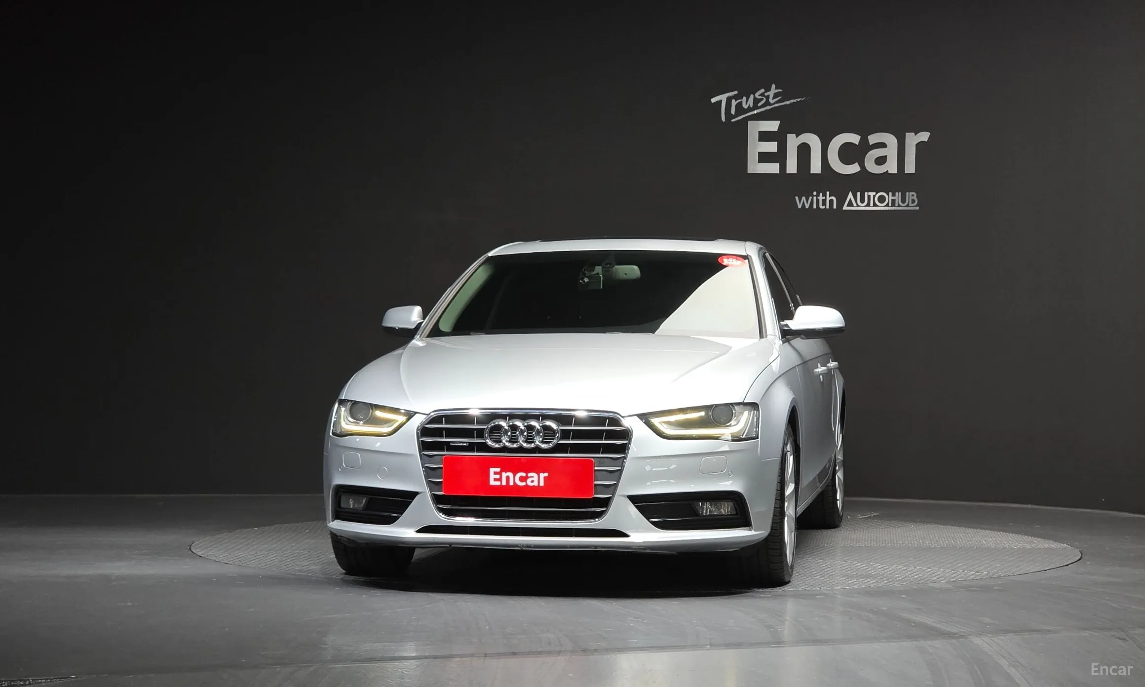 Audi New A4 превью 3
