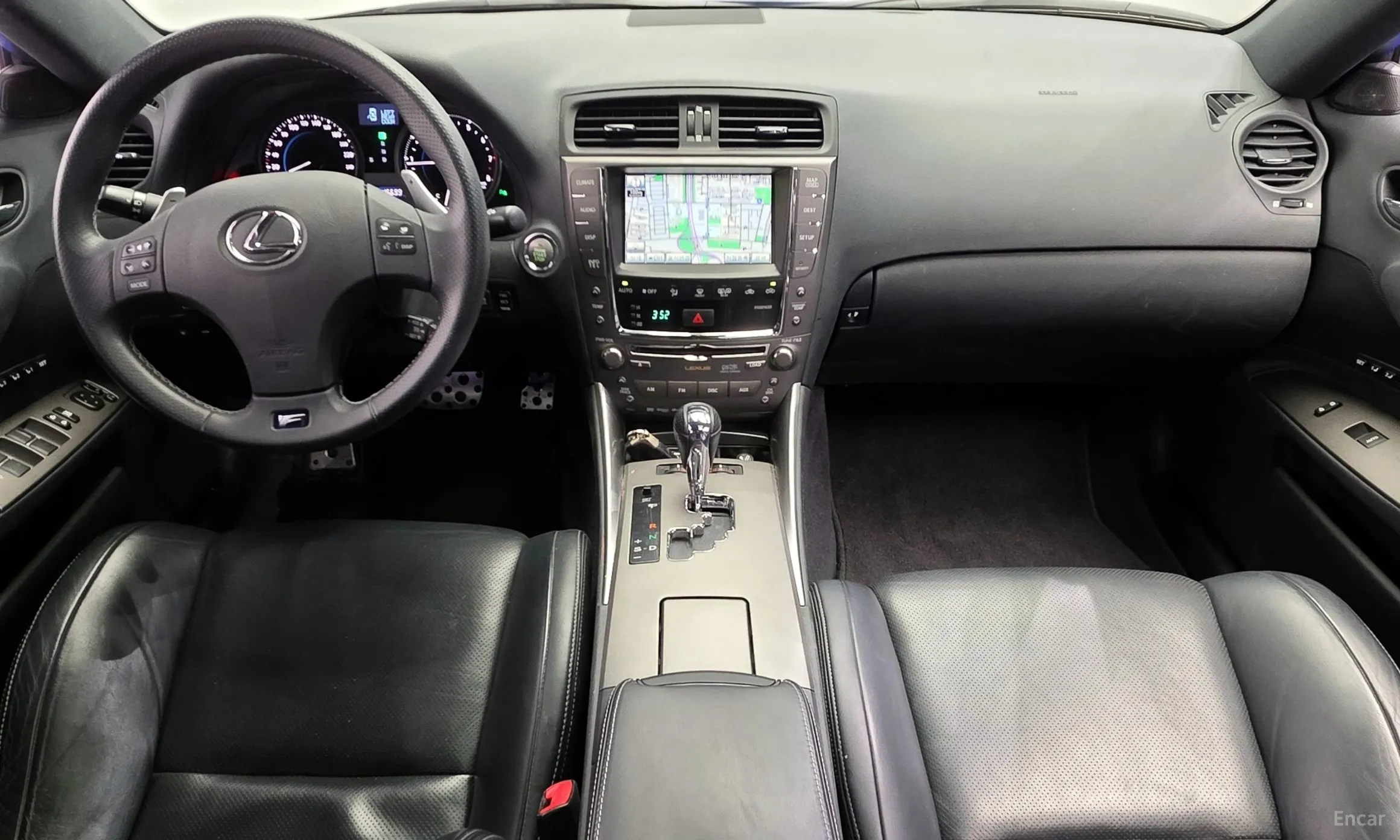 Lexus IS250 превью 7