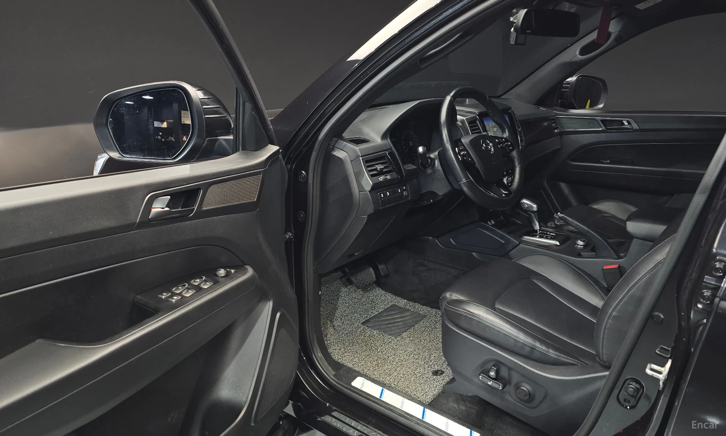 KG Mobility (SsangYong) Rexton Sports Khan превью 10
