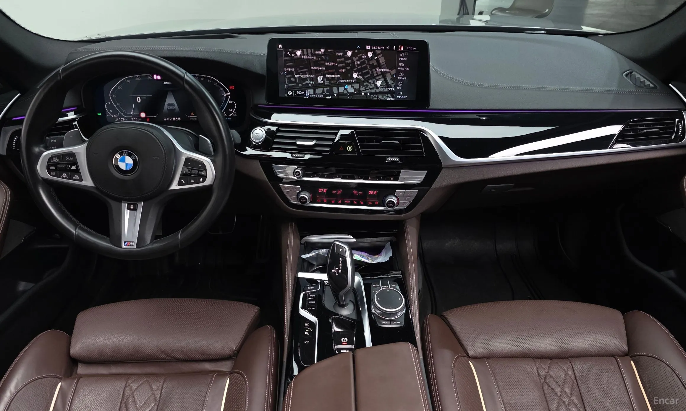BMW 5 Series (G30) превью 7