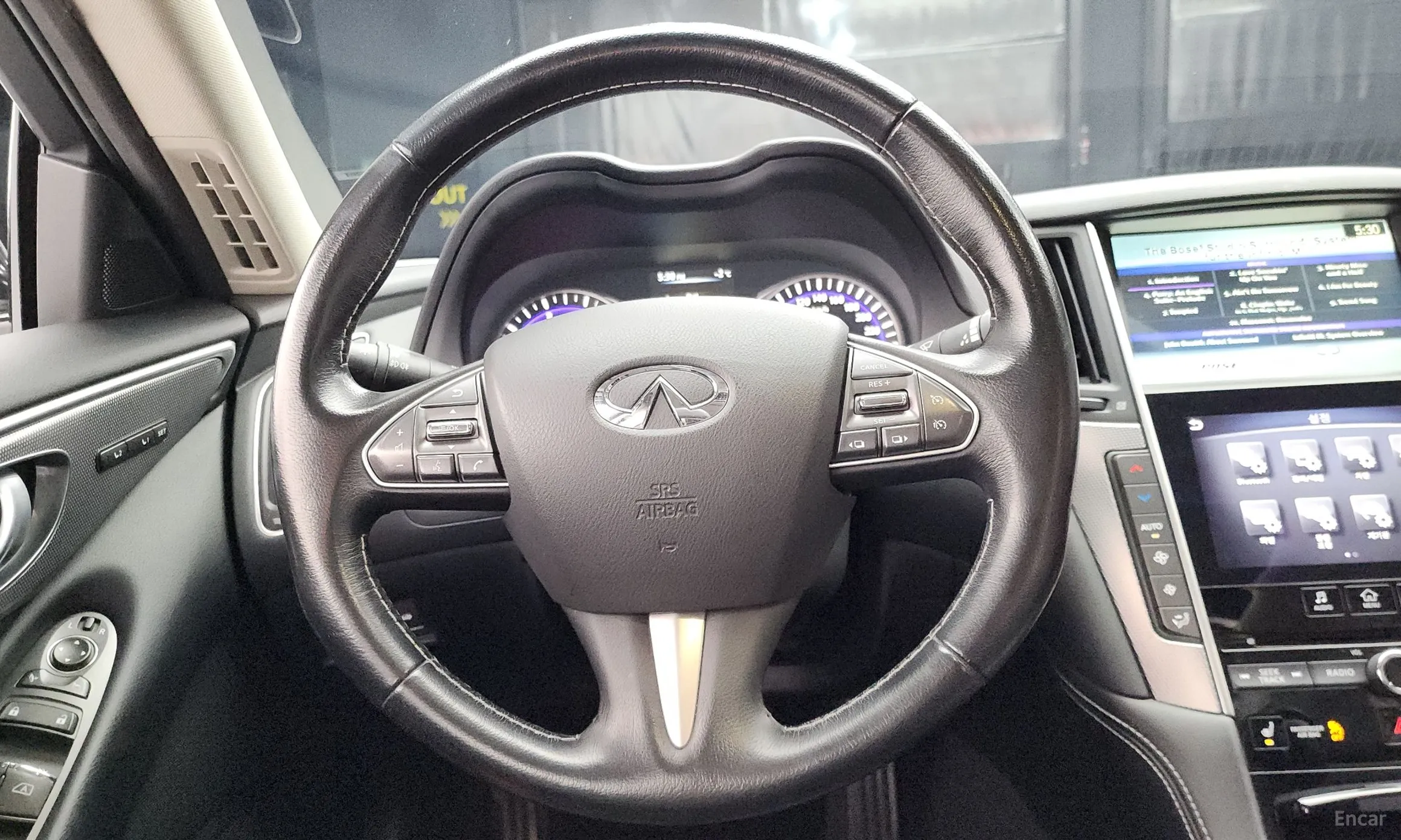 Infiniti Q50 превью 13
