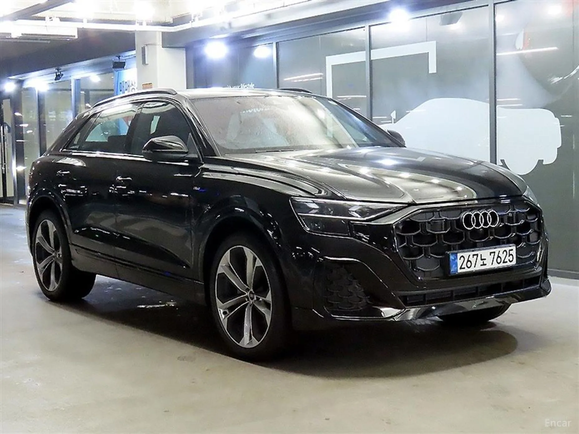 Q8 (4M)