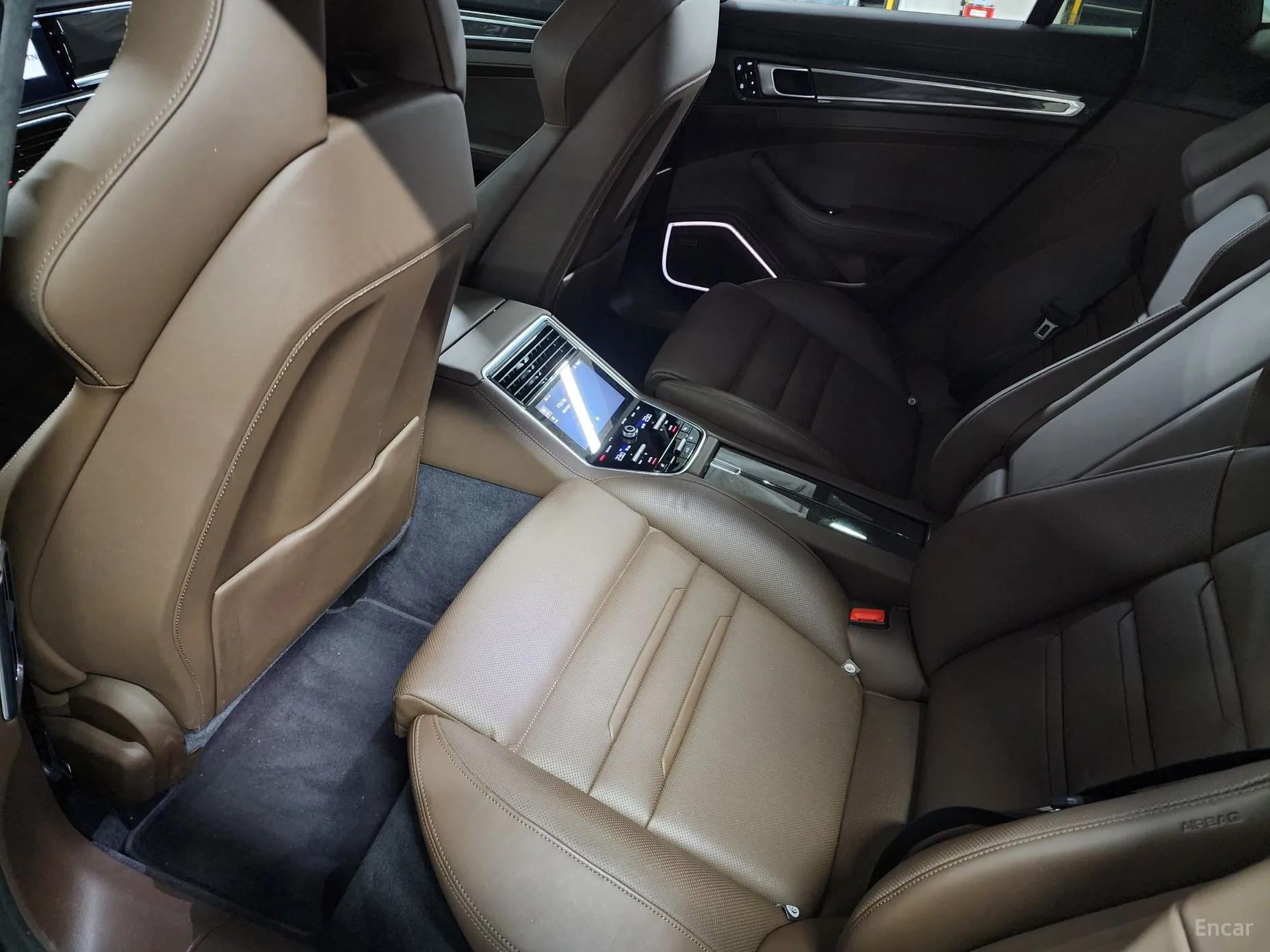 Porsche Panamera (971) превью 10