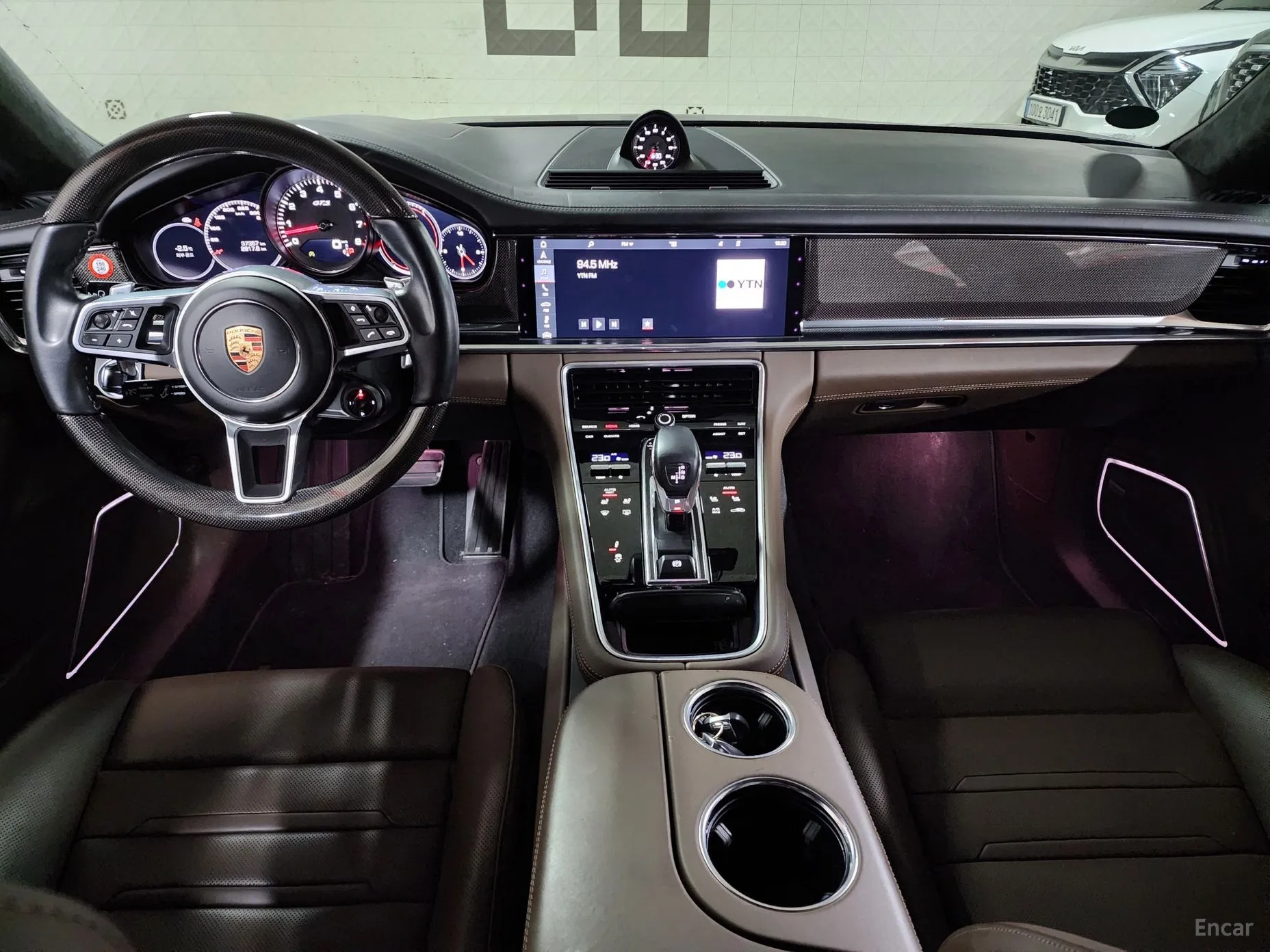 Porsche Panamera (971) превью 6