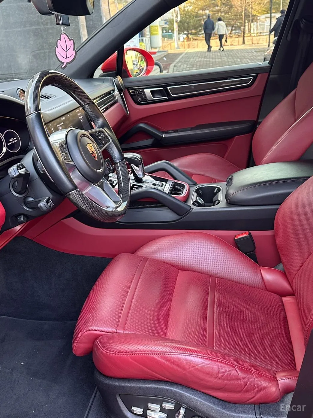 Porsche Cayenne (PO536) превью 10
