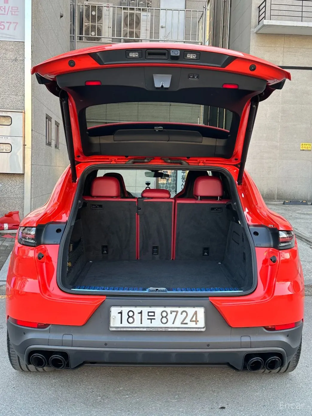 Porsche Cayenne (PO536) превью 16