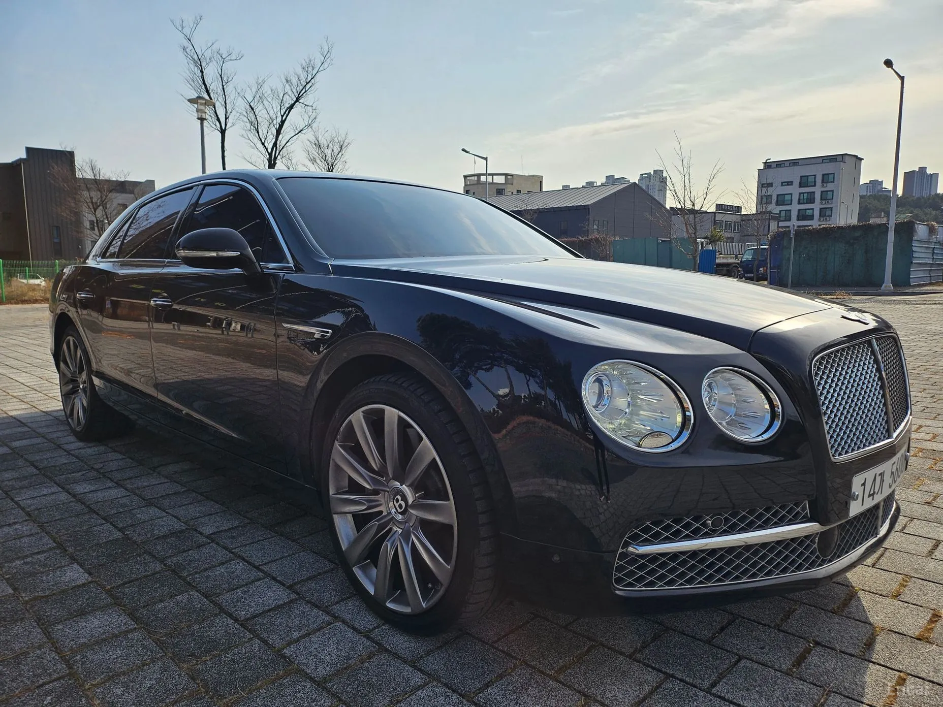 Bentley Flying Spur 2nd Generation превью 2