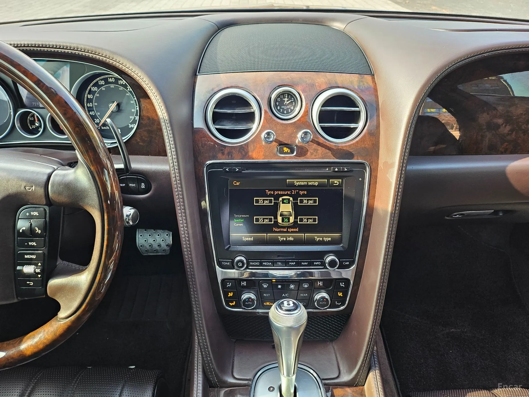 Bentley Flying Spur 2nd Generation превью 19