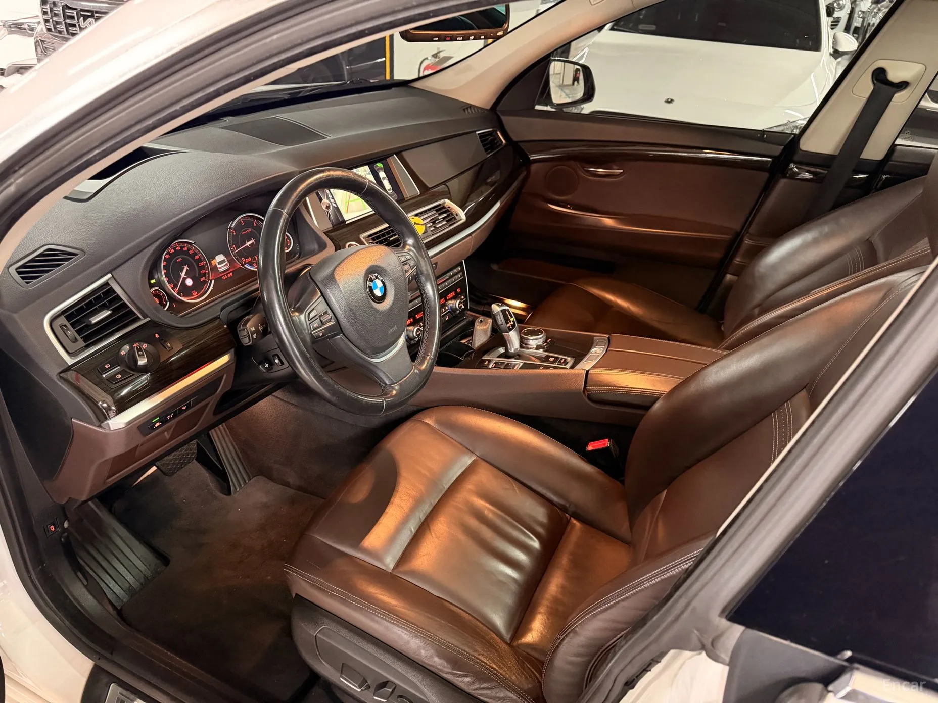 BMW 5 Series GT (F07) превью 5