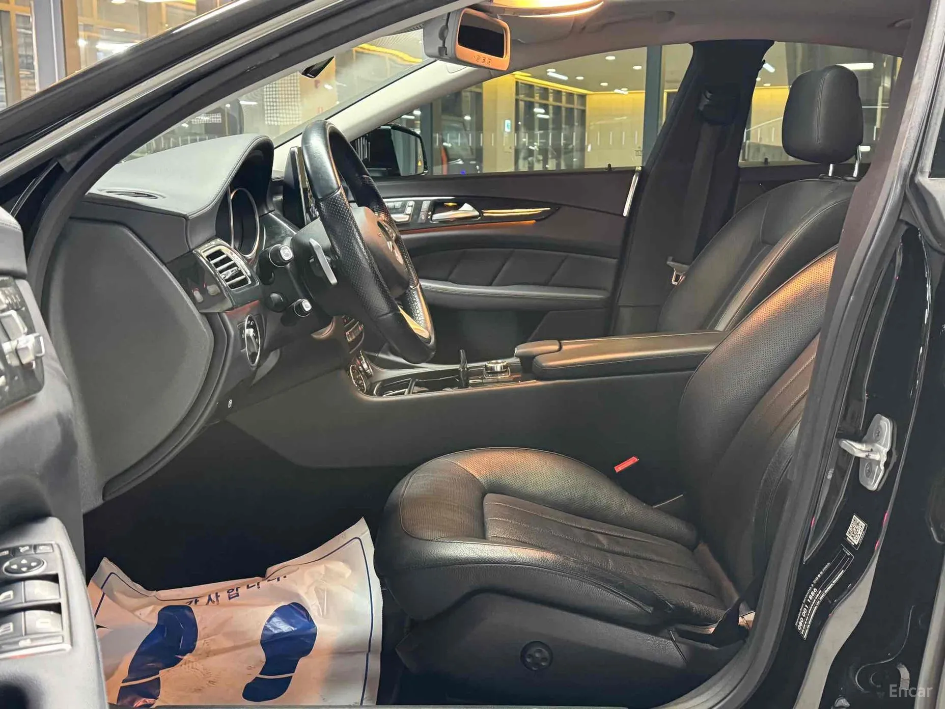 Mercedes Benz CLS-Class W218 превью 10