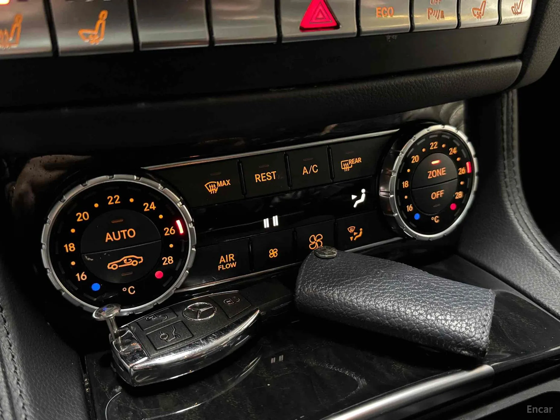 Mercedes Benz CLS-Class W218 превью 16