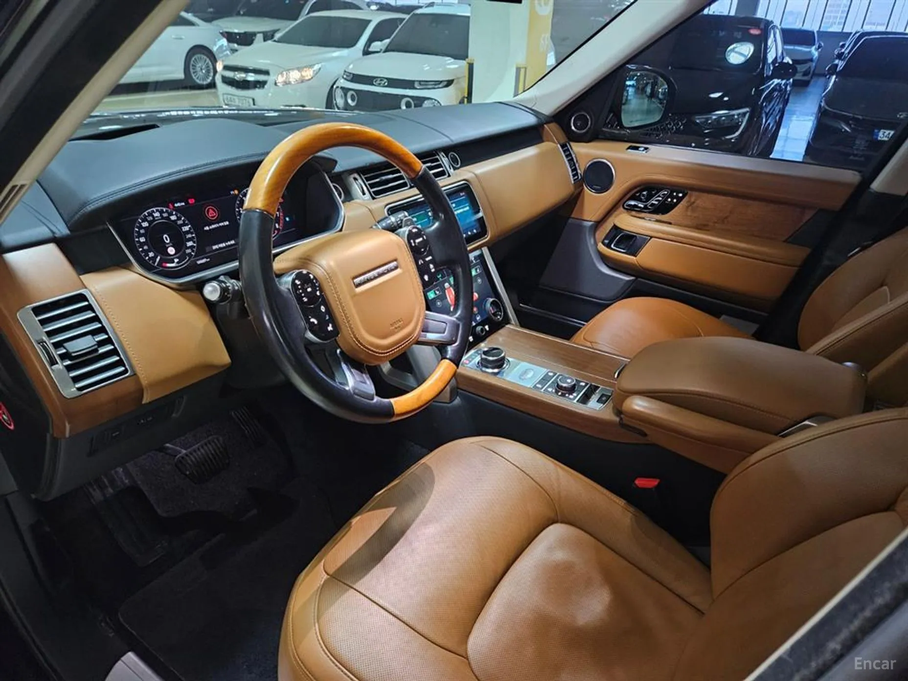 Land Rover Range Rover 4th Generation превью 11